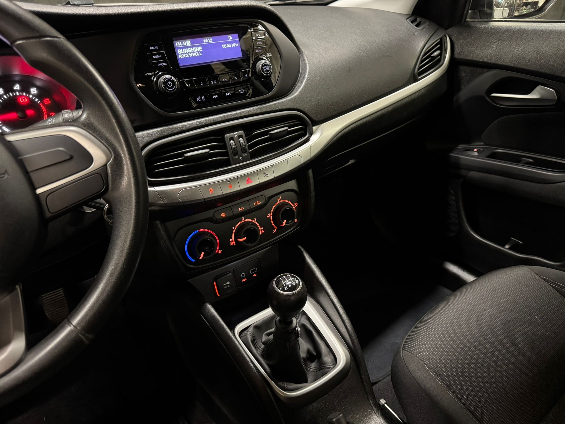 FIAT Tipo 1.4T Pop-image-7