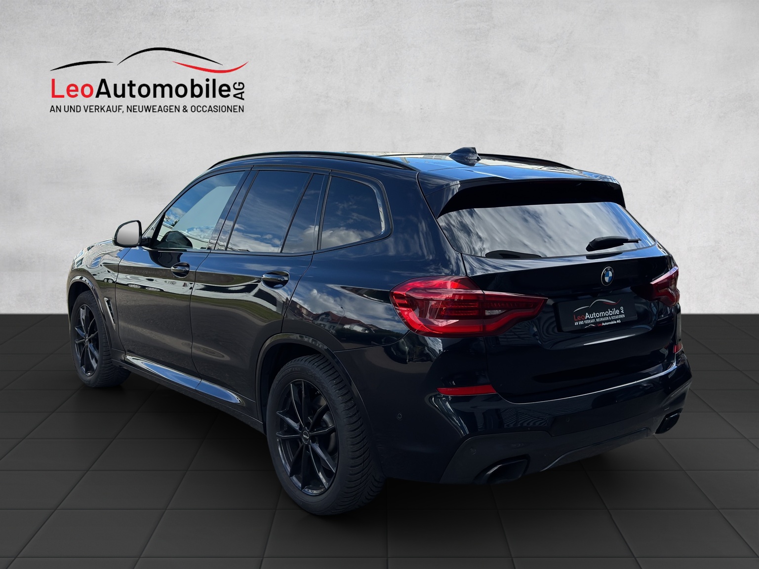 BMW X3 M40d Individual Steptronic-showroom-element-2
