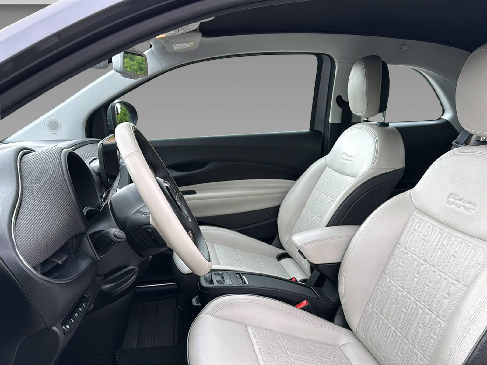 FIAT 500 Cabrio La Prima Limited Edition-image-14