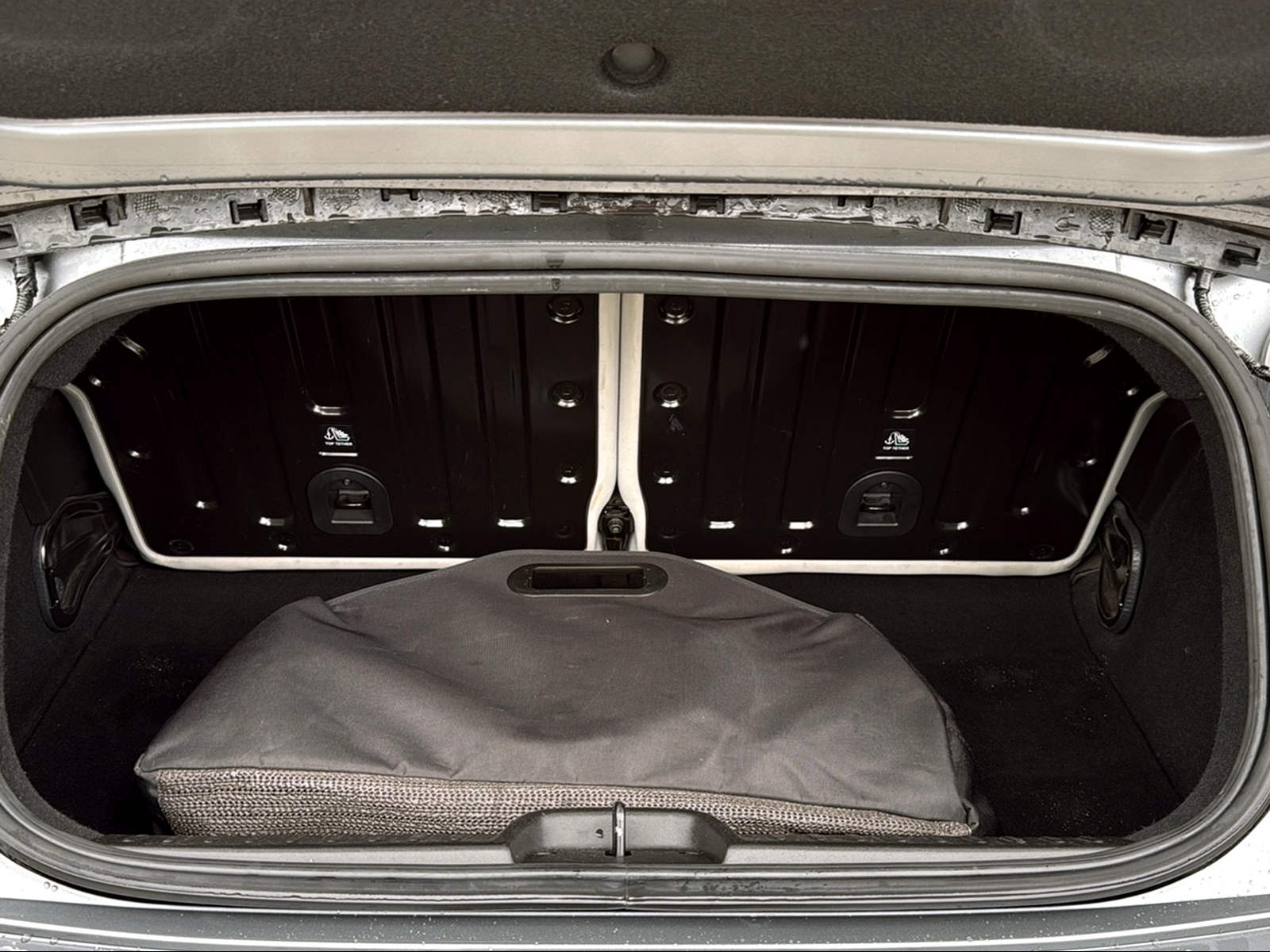 FIAT 500 Cabrio La Prima Limited Edition-image-24