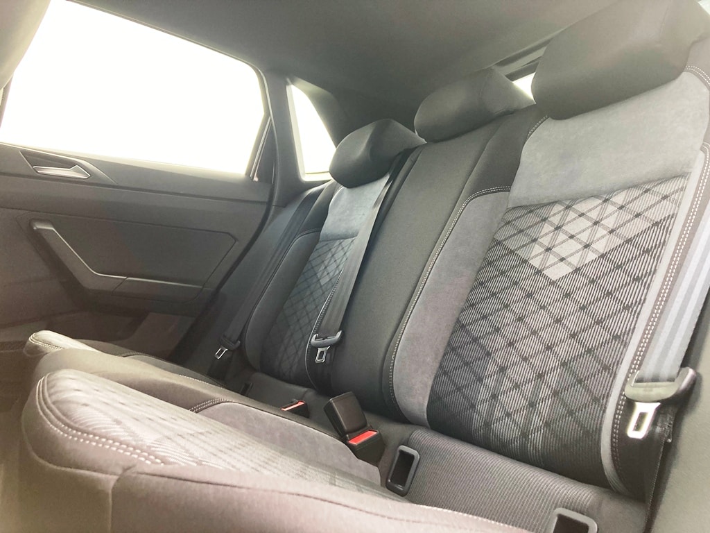 VW Polo 1.0 TSI R-Line DSG-image-11