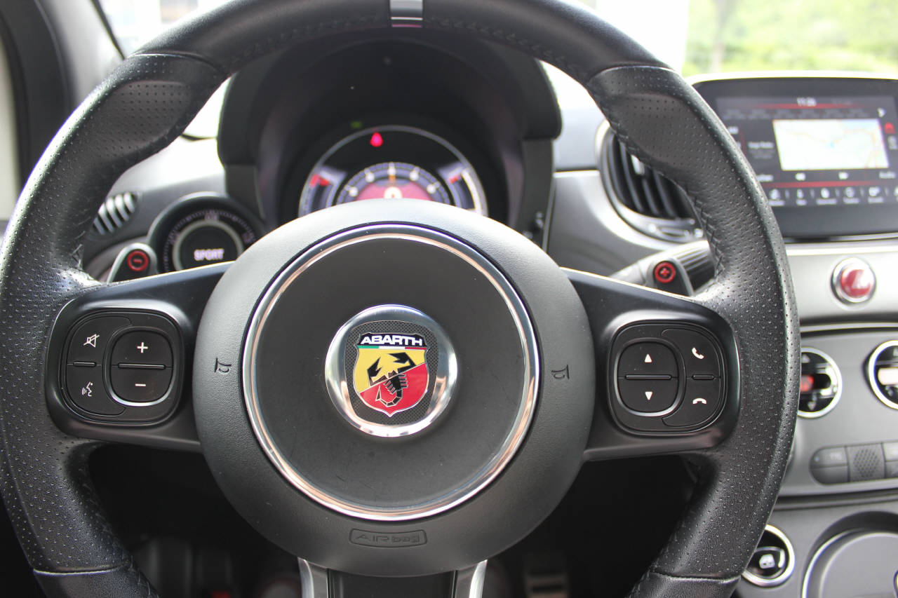 FIAT 595 Abarth 1.4 T-Jet 165 Turismo Competizione-image-8