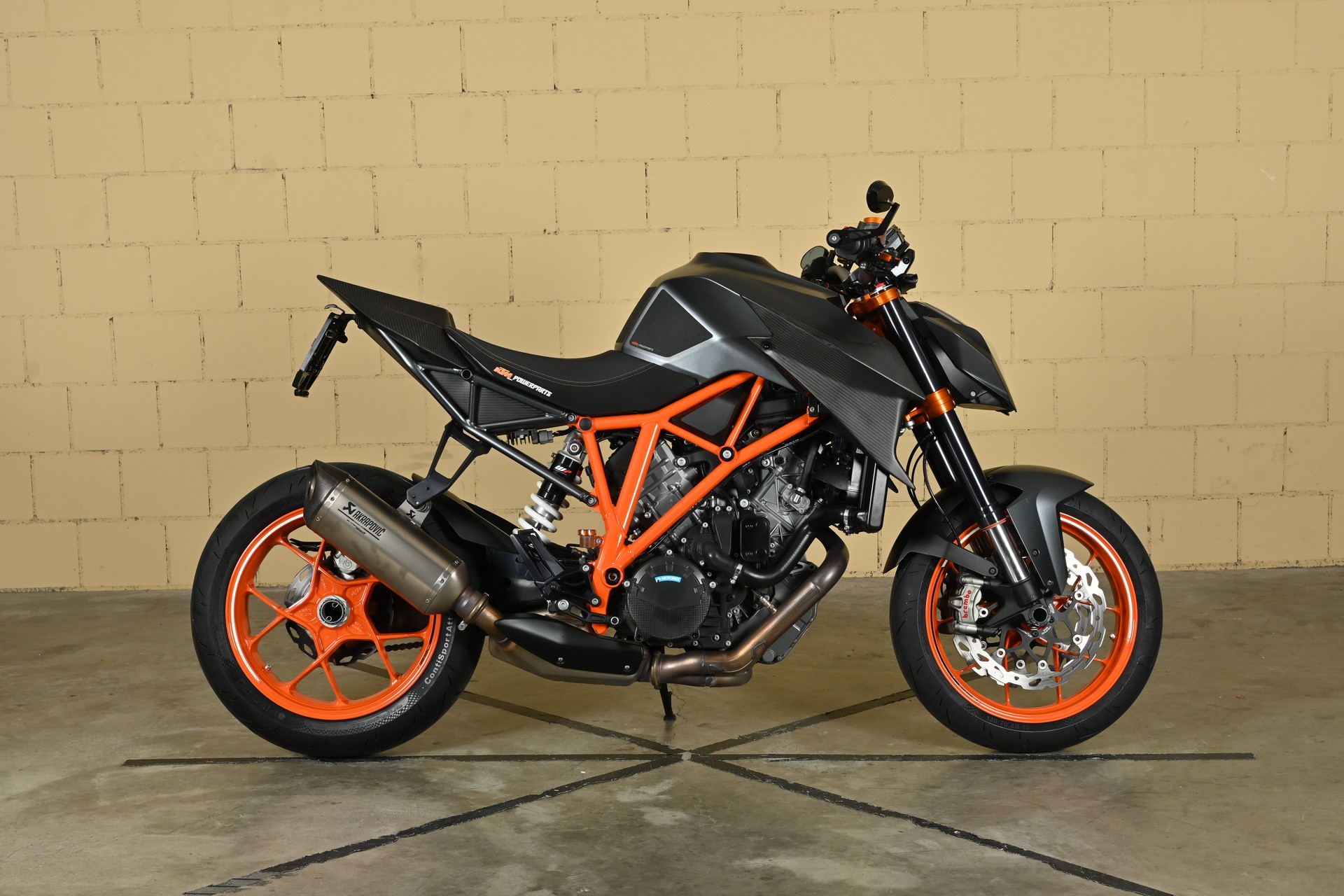 KTM 1290 Super Duke R-image-1