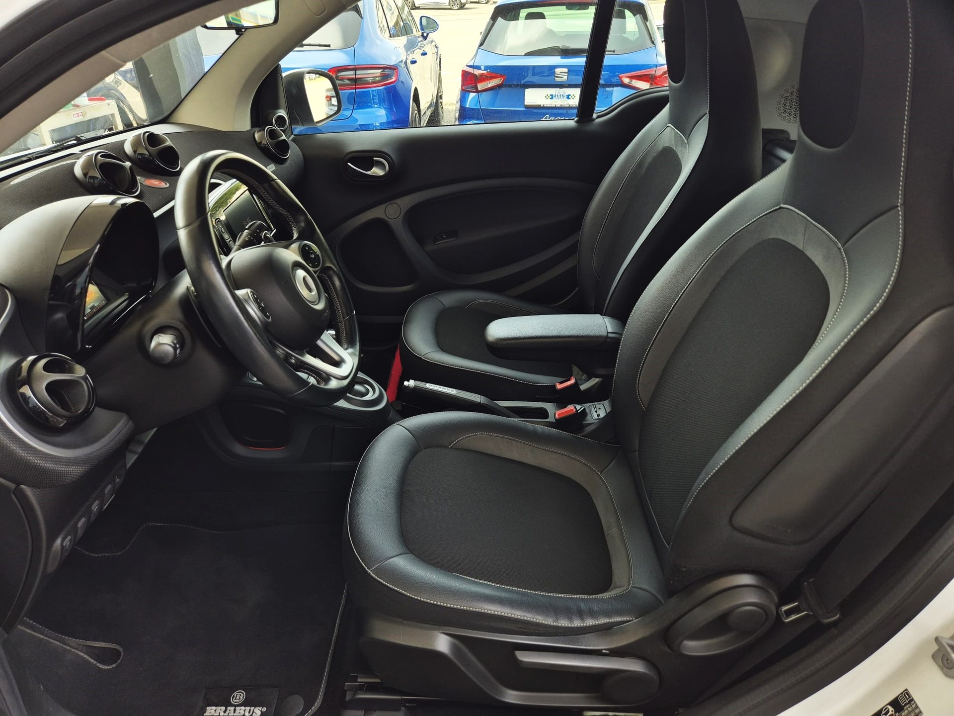 SMART fortwo Brabus twinmatic-image-9