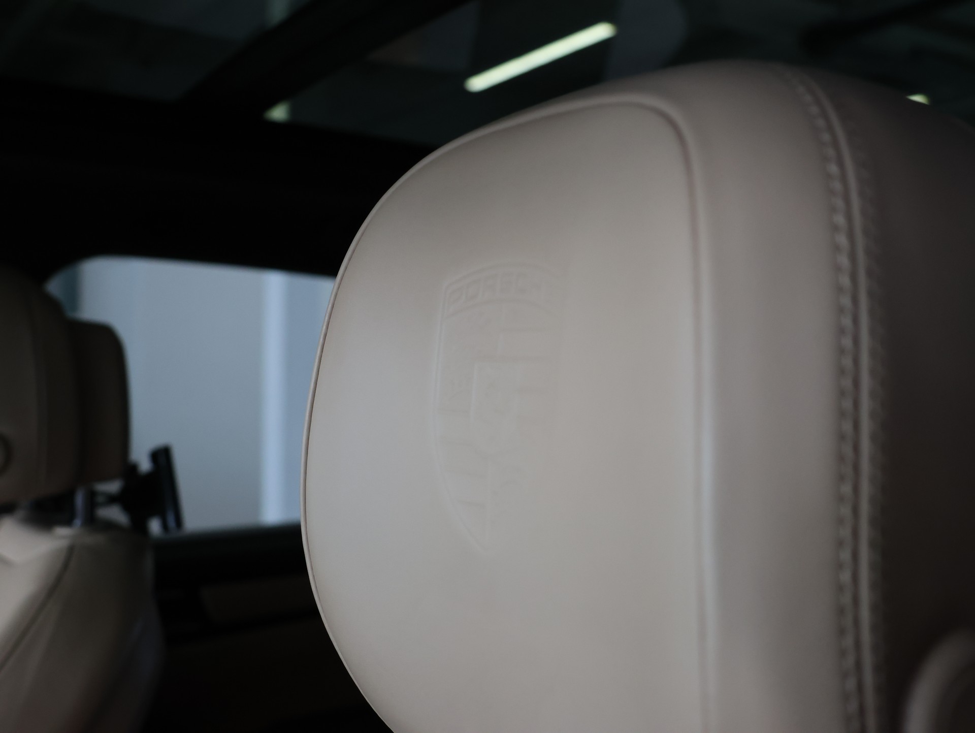 PORSCHE Cayenne E-Hybrid *360 Kamera* *Burmester* *Panorama*-image-13