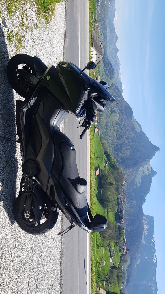 YAMAHA T-MAX XP 530 ABS-image-8