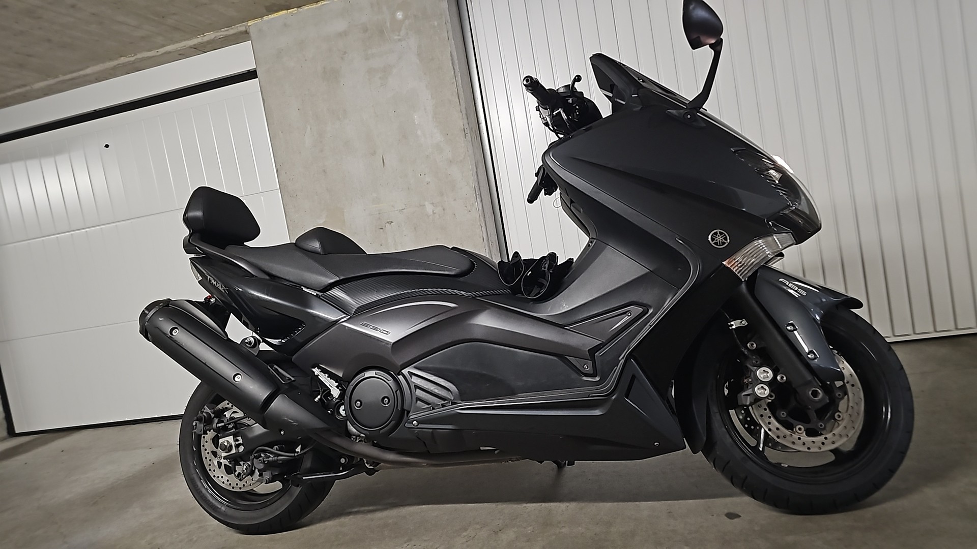 YAMAHA T-MAX XP 530 ABS-image-0