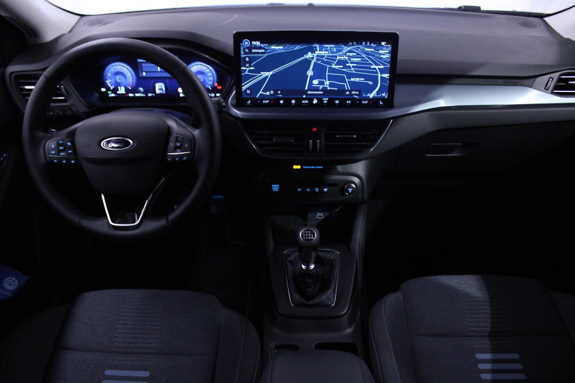 FORD Focus 1.0i EcoB Hybrid 125 Active X-image-5