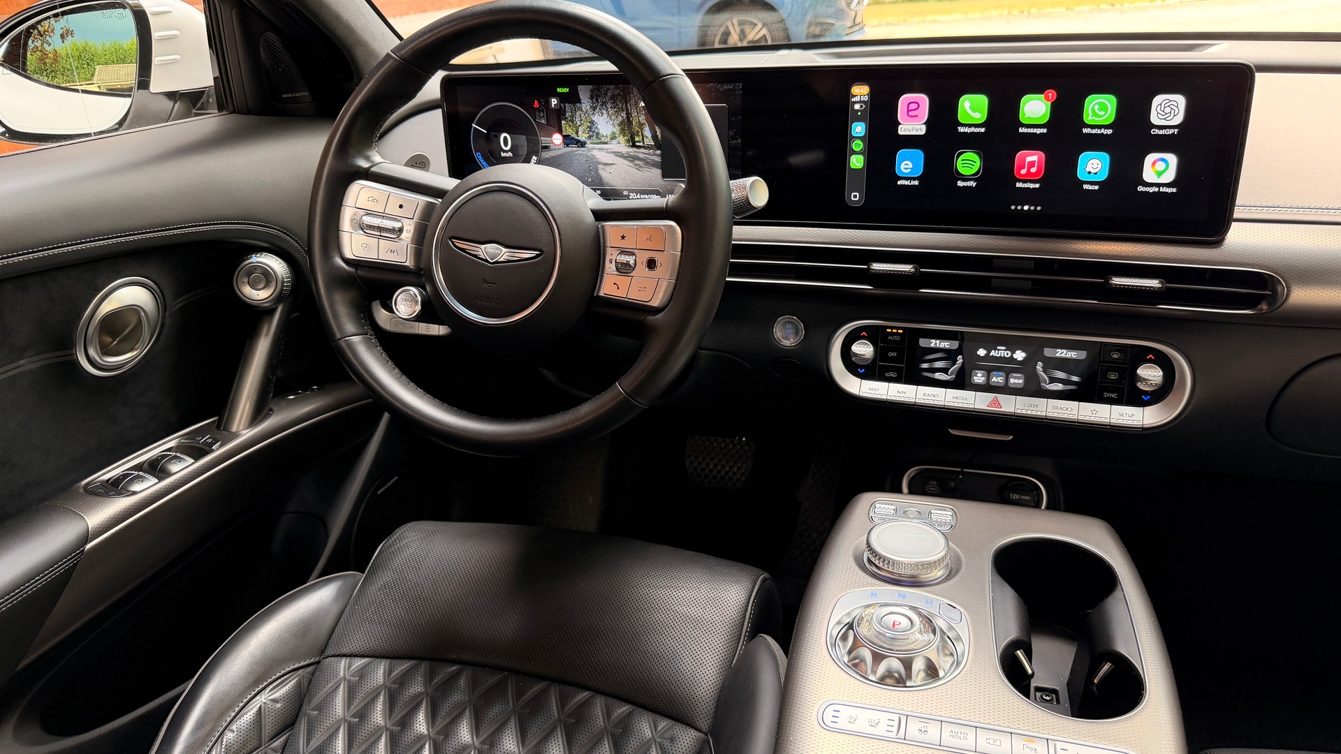 GENESIS Dual Motor Sport AWD-image-9