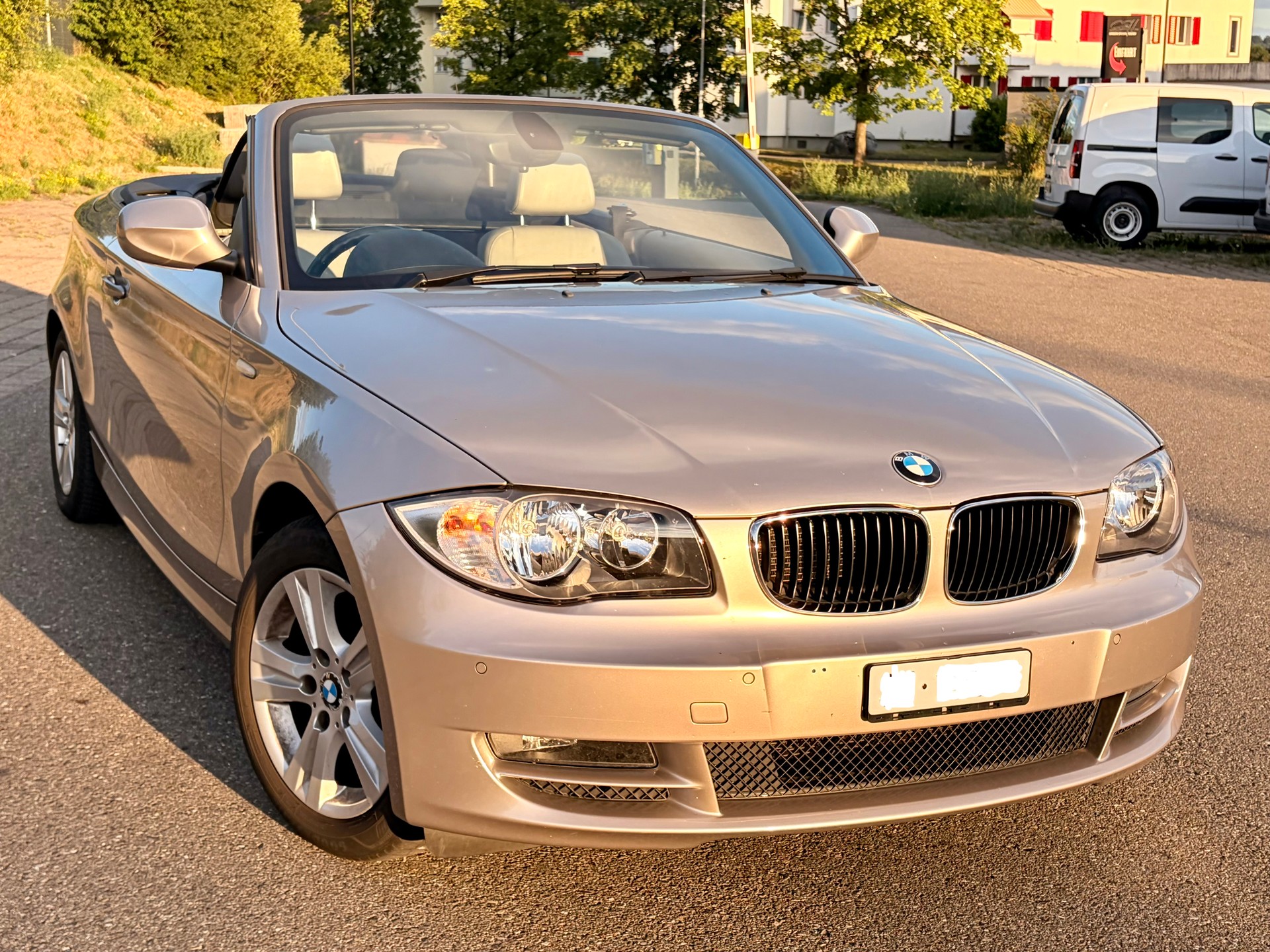 BMW 118i SE Cabrio