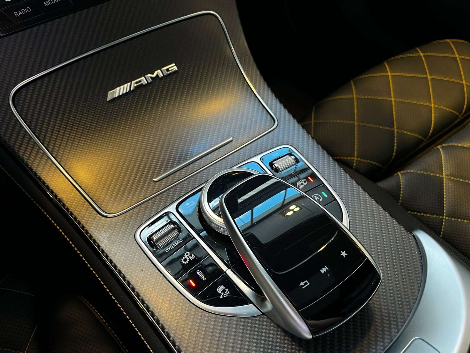 MERCEDES-BENZ GLC Coupé 63 S AMG Edition 1 4Matic+ 9G-Tronic-image-19