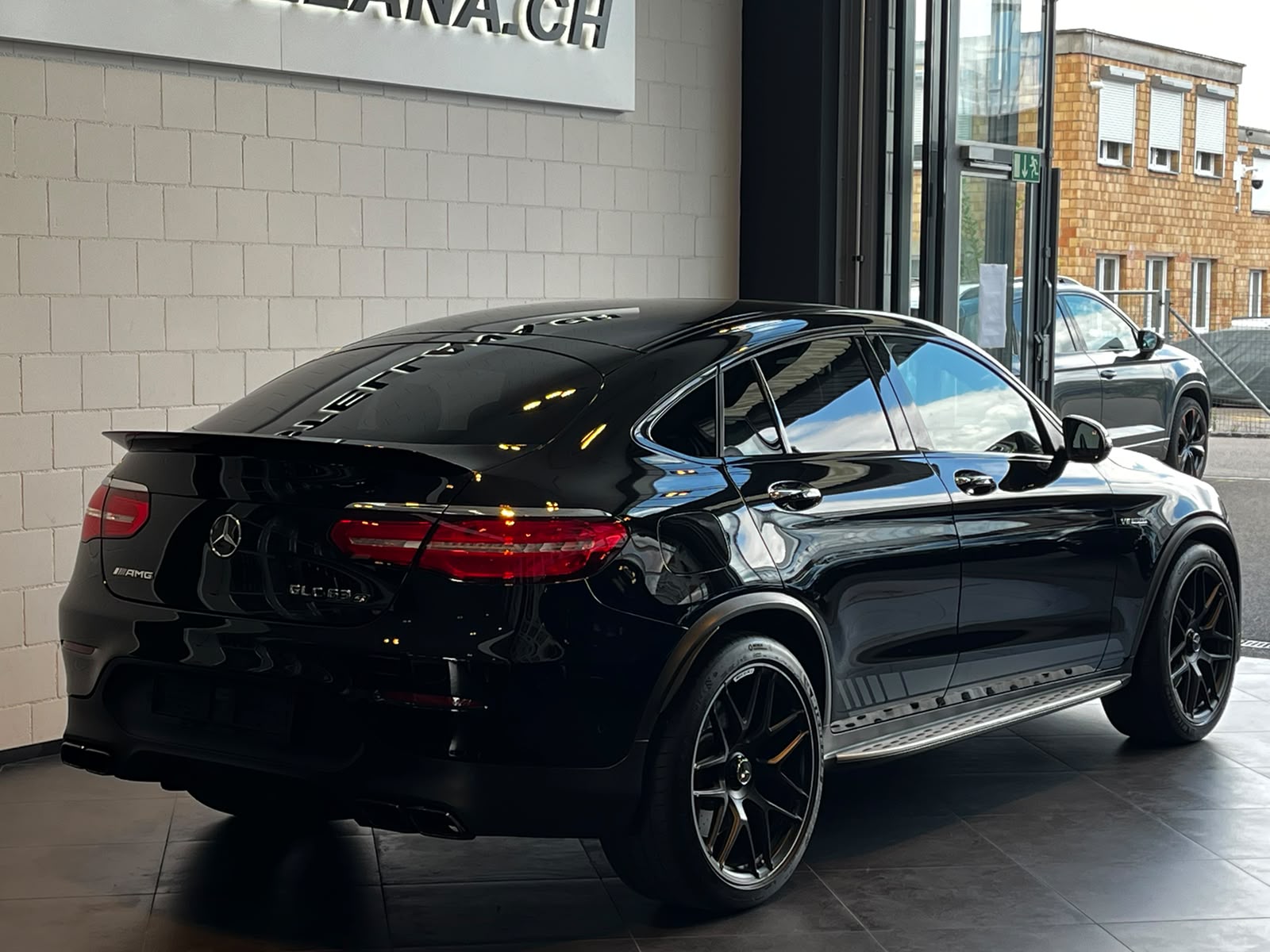 MERCEDES-BENZ GLC Coupé 63 S AMG Edition 1 4Matic+ 9G-Tronic-image-6