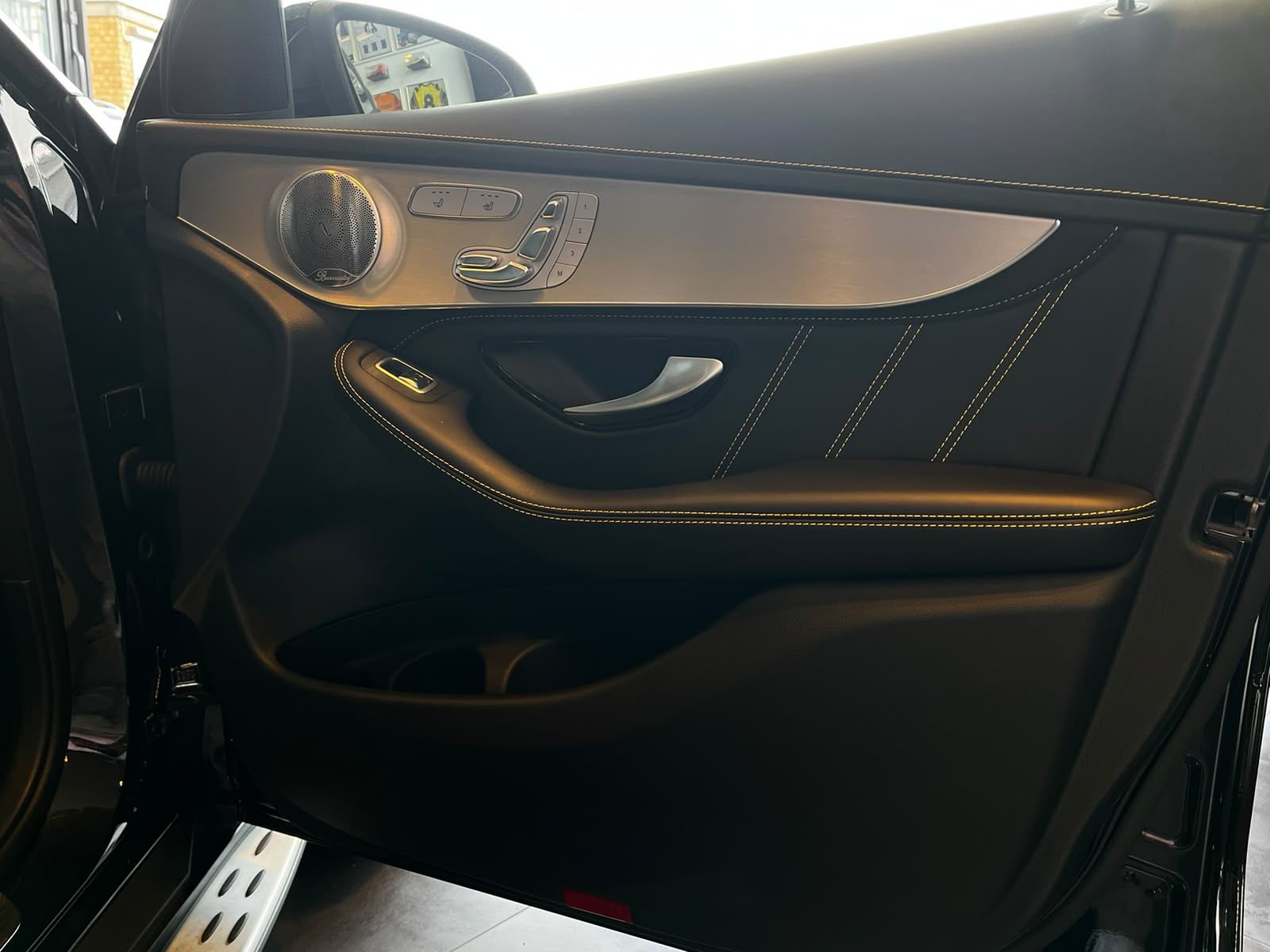 MERCEDES-BENZ GLC Coupé 63 S AMG Edition 1 4Matic+ 9G-Tronic-image-24