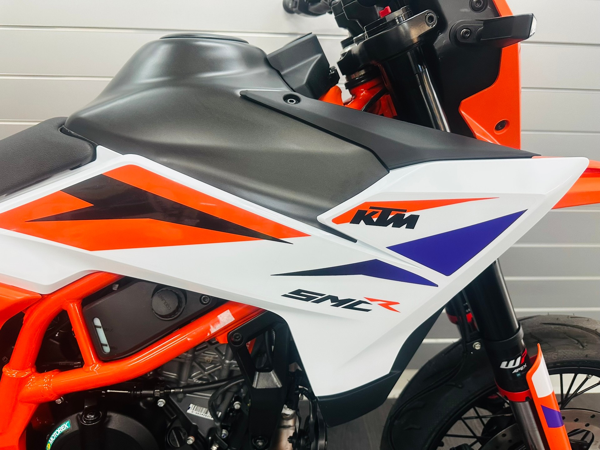 KTM 390 SMC R-image-1