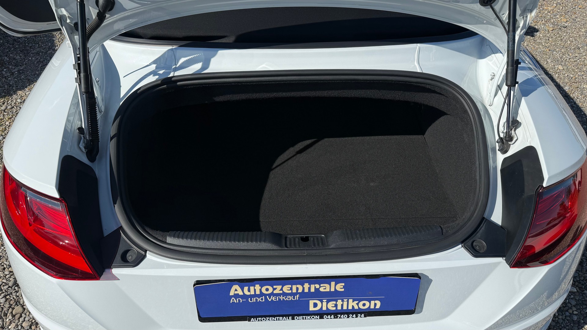 AUDI TT Roadster 2.0 TFSI S-tronic-image-26