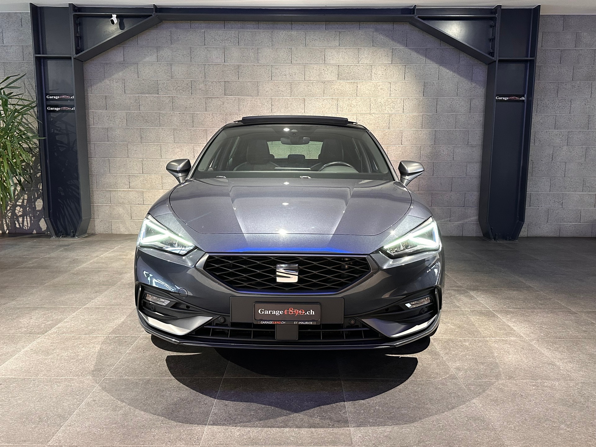 SEAT Leon 1.4 eHybrid Hola FR-image-2