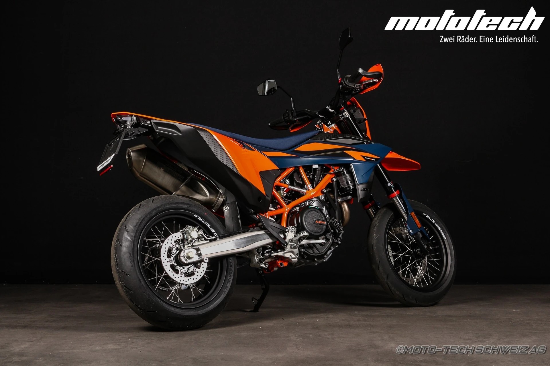 KTM 690 SMC R-image-2