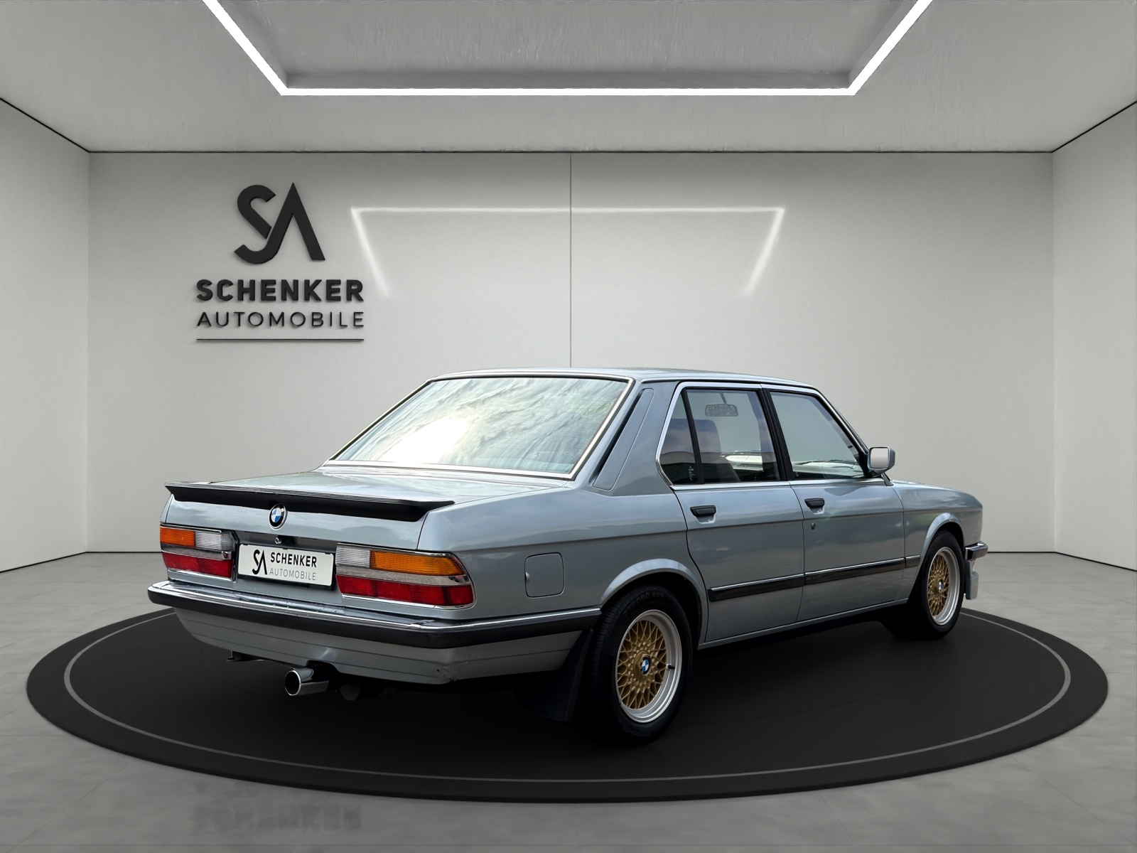 BMW BMW 520i E28-image-5