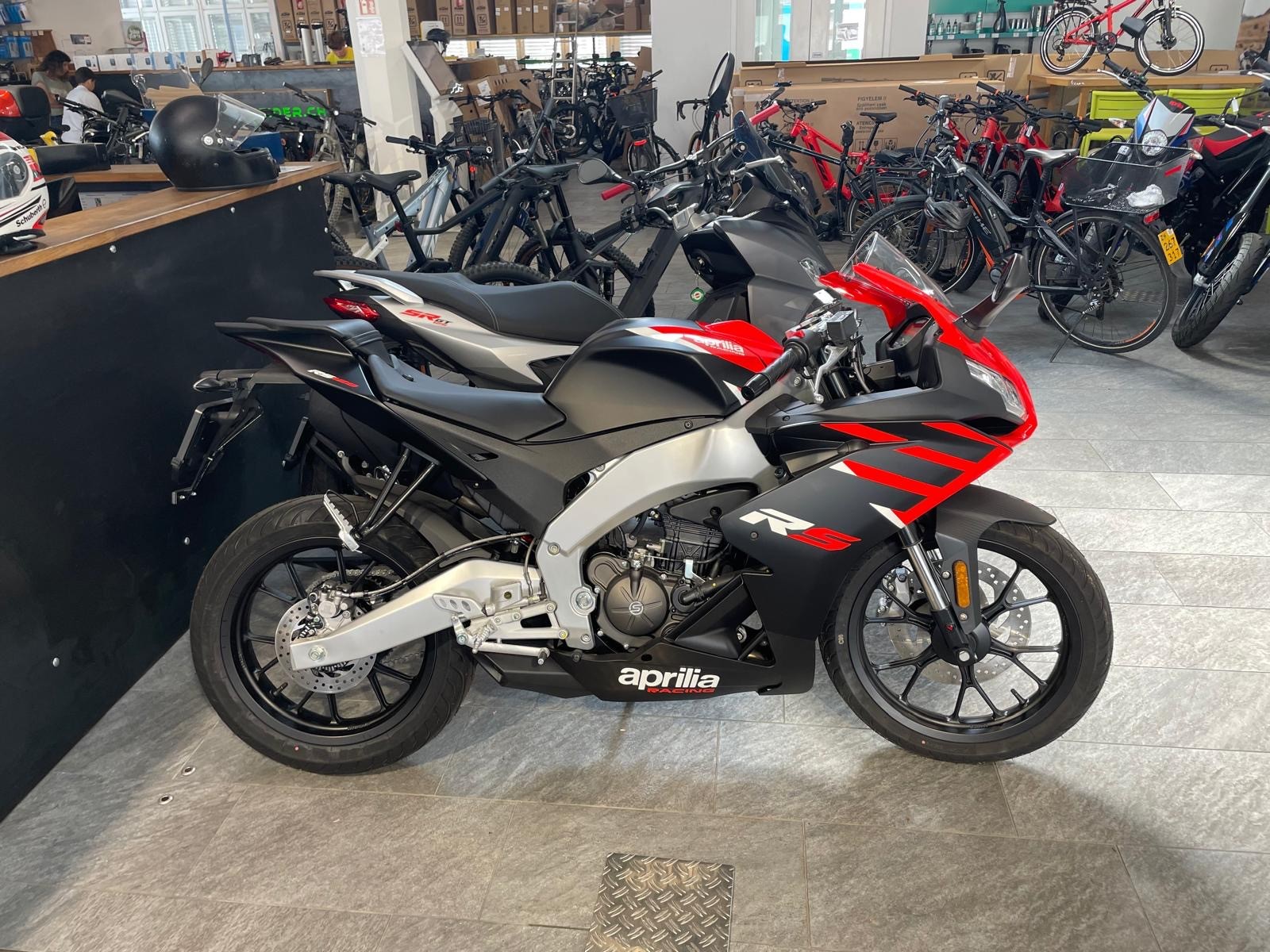 APRILIA RS 125 i.e. ABS-image-2