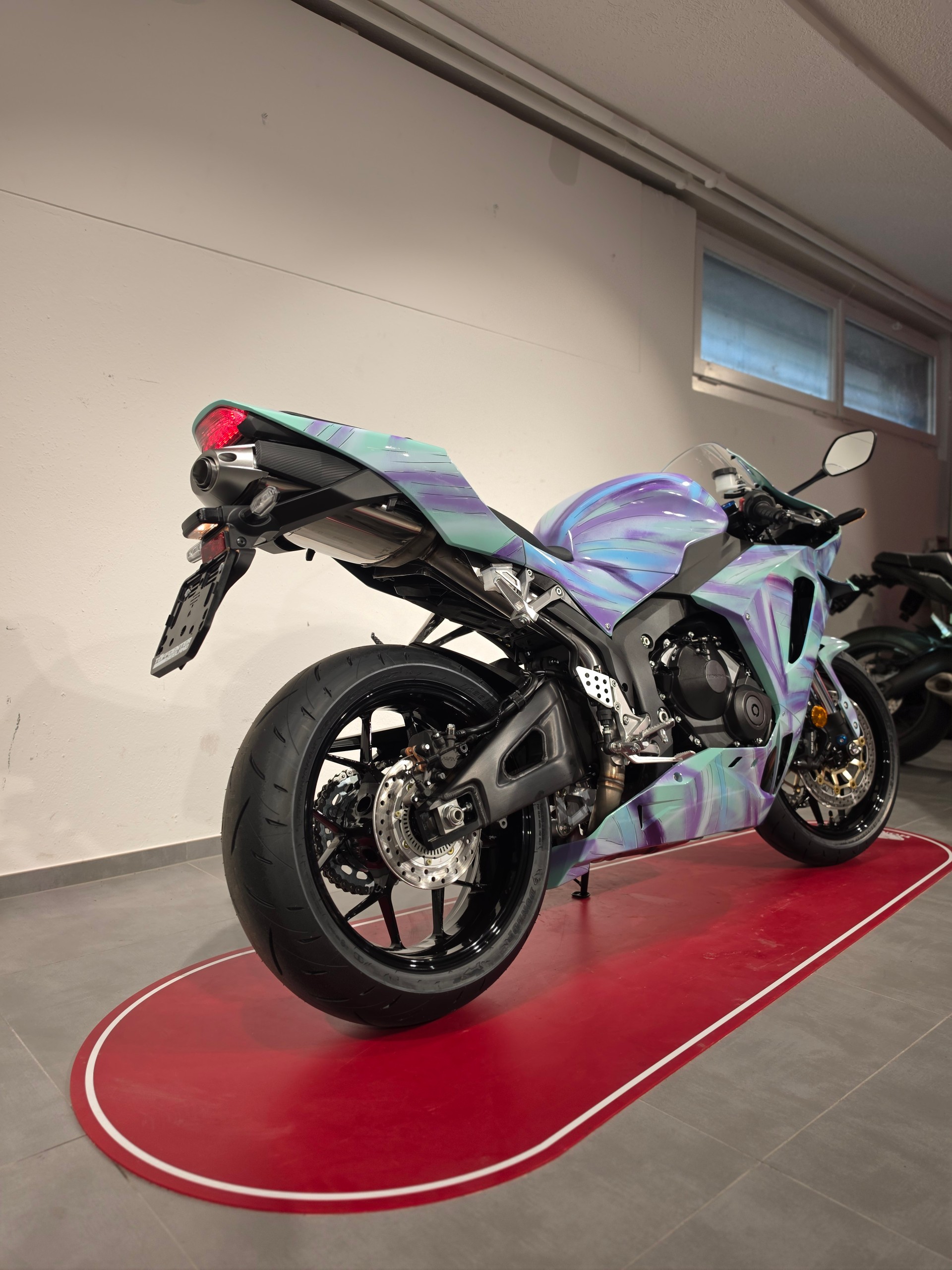 HONDA CBR 600 RR-image-4