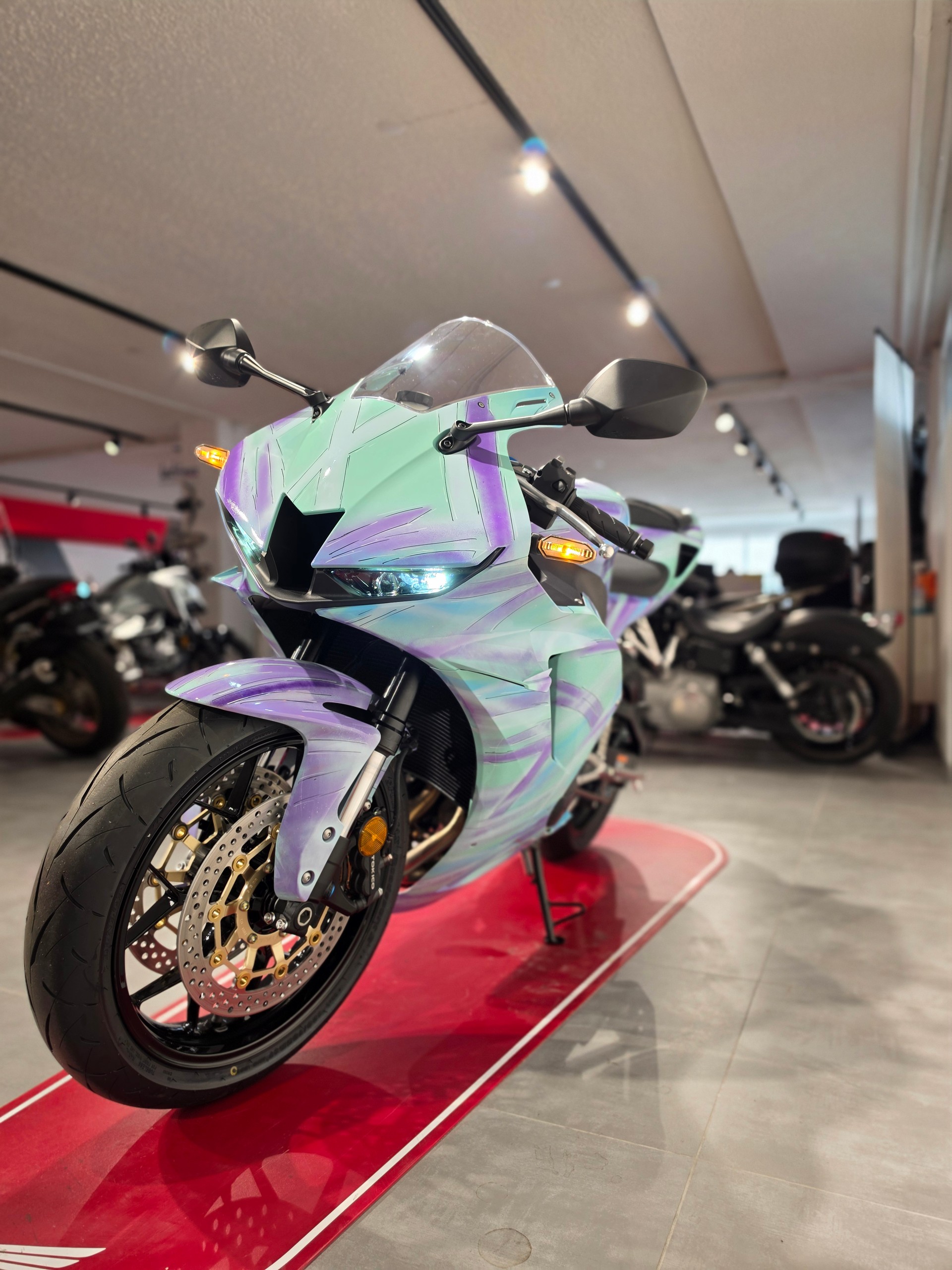HONDA CBR 600 RR-image-5