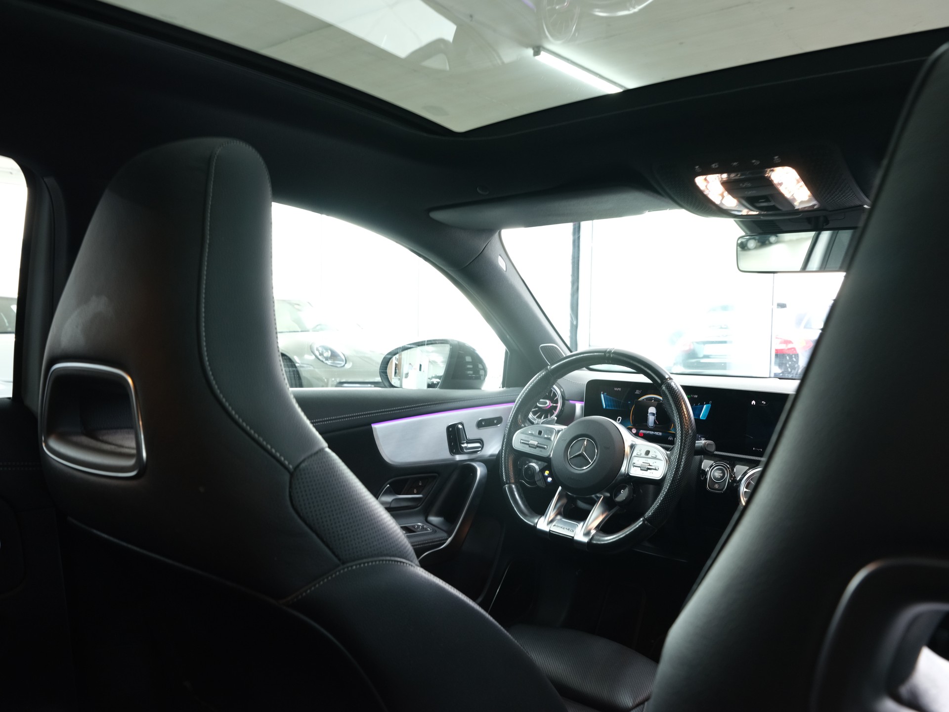 MERCEDES-BENZ A 45 S AMG 4Matic+ Edition 1 Speedshift *AMG Performance* *360 Kamera* *Panorama*-image-30