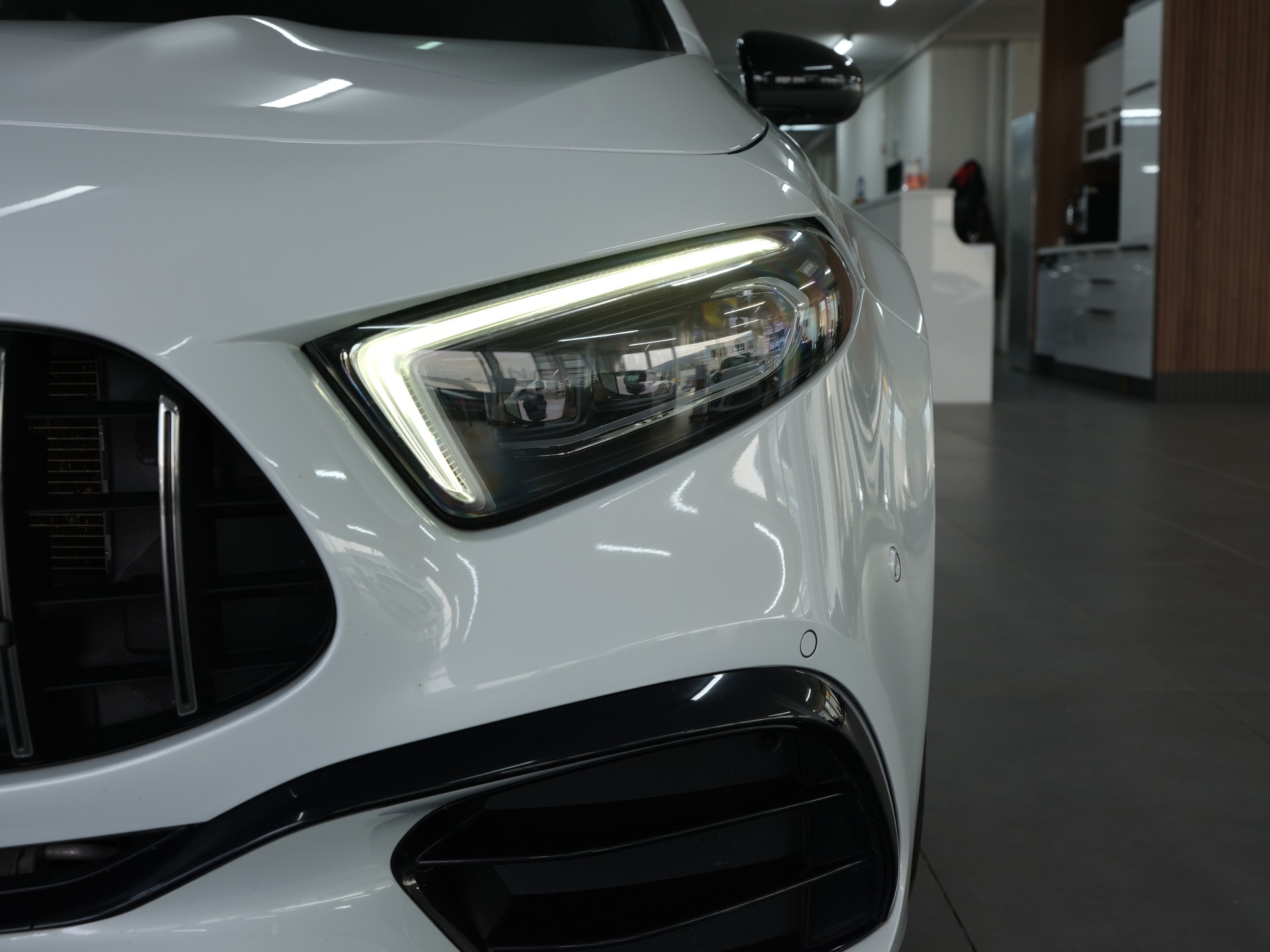 MERCEDES-BENZ A 45 S AMG 4Matic+ Edition 1 Speedshift *AMG Performance* *360 Kamera* *Panorama*-image-14
