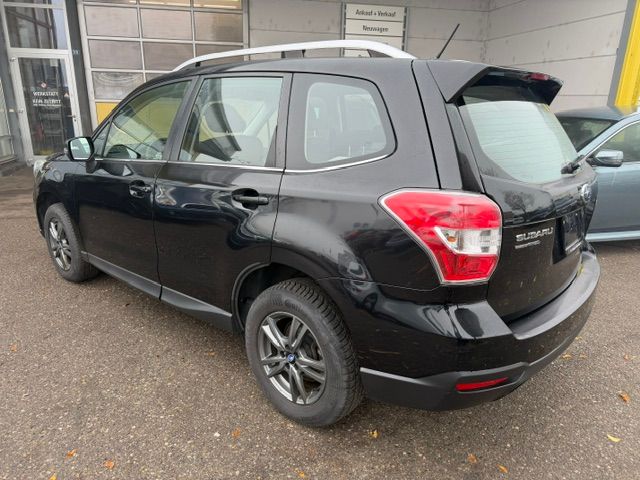 SUBARU Forester 2.0i Swiss Lineartronic-showroom-element-3
