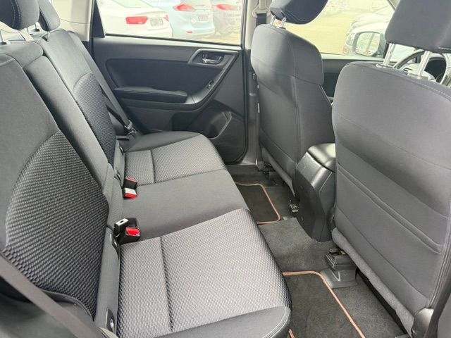 SUBARU Forester 2.0i Swiss Lineartronic-image-10