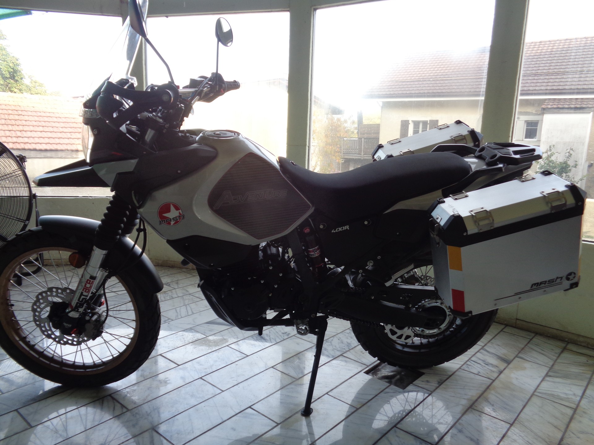 MASH Adventure 400-image-6