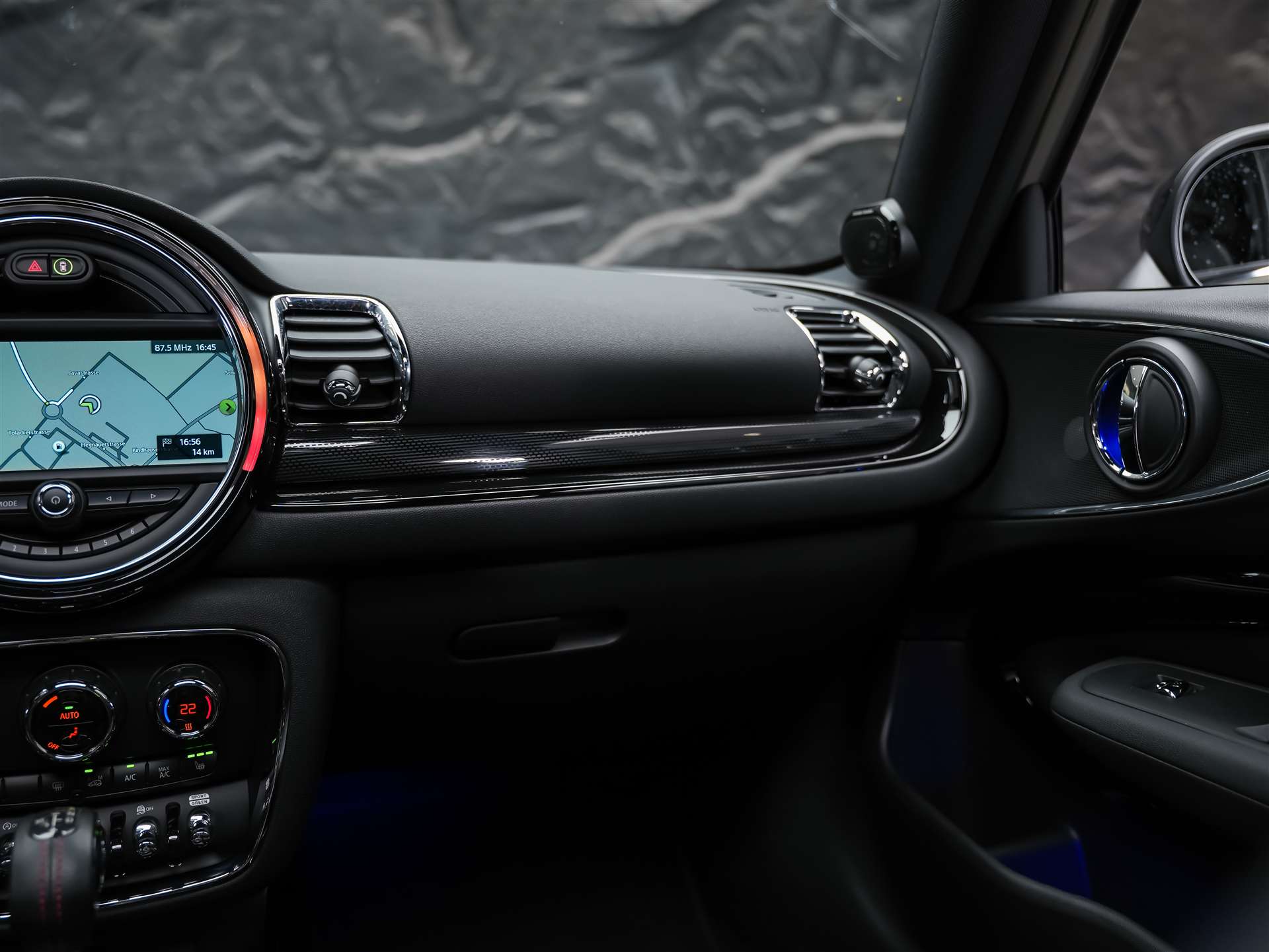 MINI Clubman Cooper S ALL4 Steptronic *CH Fahrzeug*Head Up*Panorama*-image-21