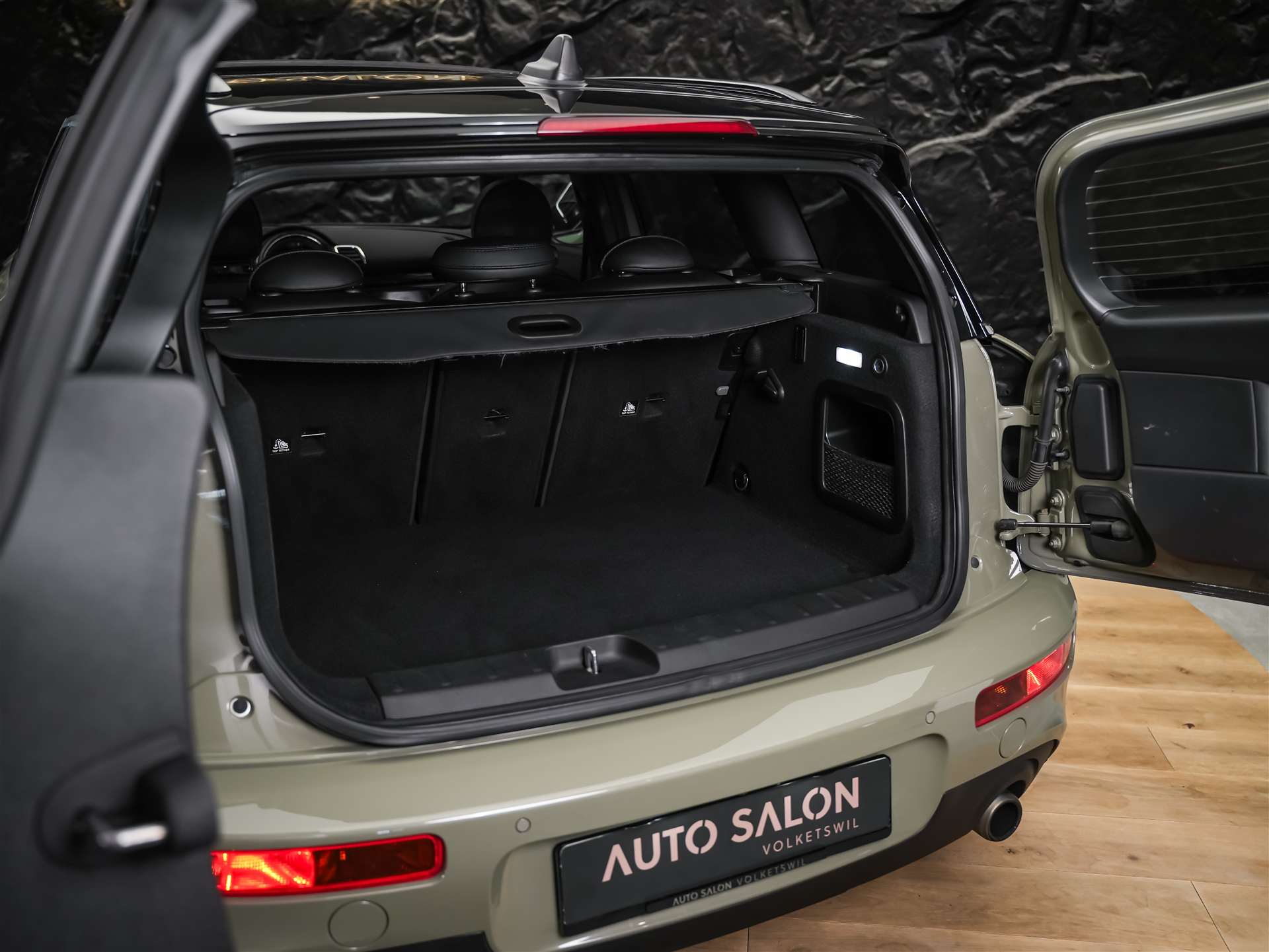 MINI Clubman Cooper S ALL4 Steptronic *CH Fahrzeug*Head Up*Panorama*-image-34