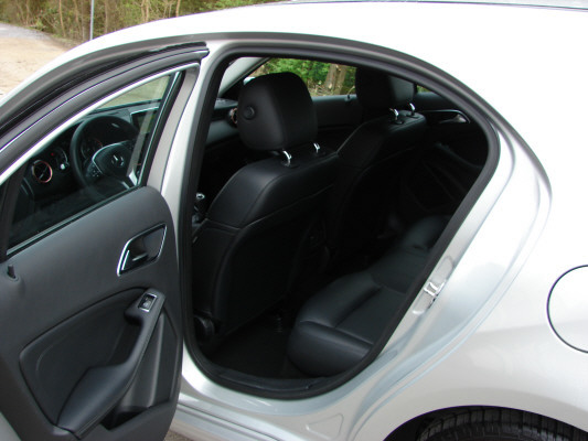 MERCEDES-BENZ A 180 CDI-image-7