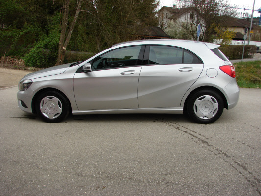 MERCEDES-BENZ A 180 CDI-image-10