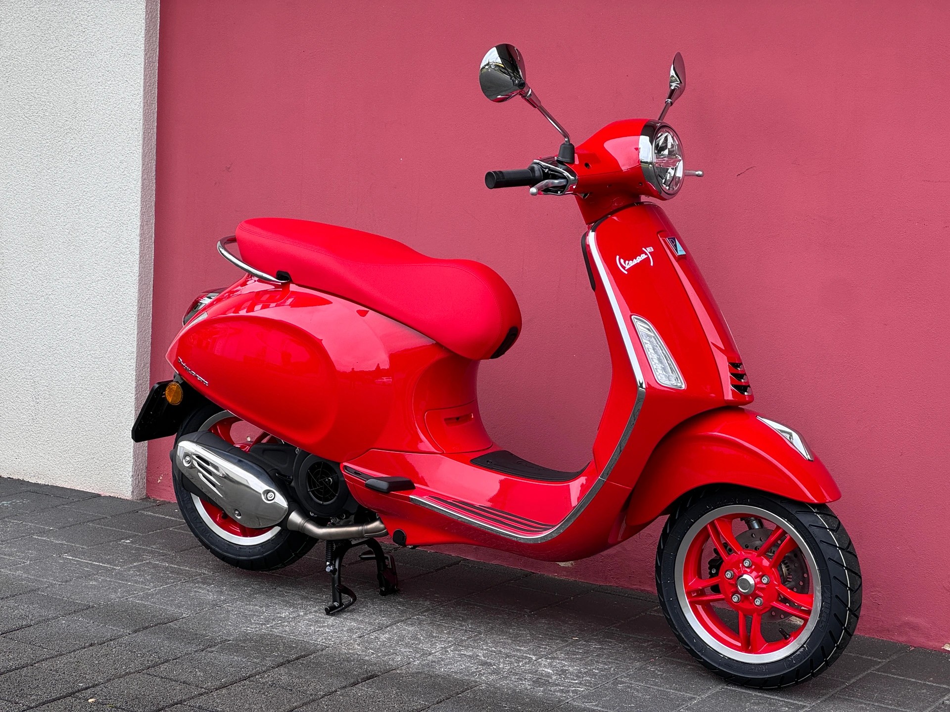 PIAGGIO Vespa 125 Primavera Red ABS-image-5