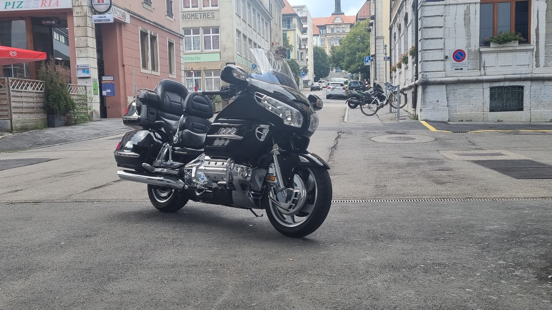 HONDA GL 1800 A Goldwing-image-0