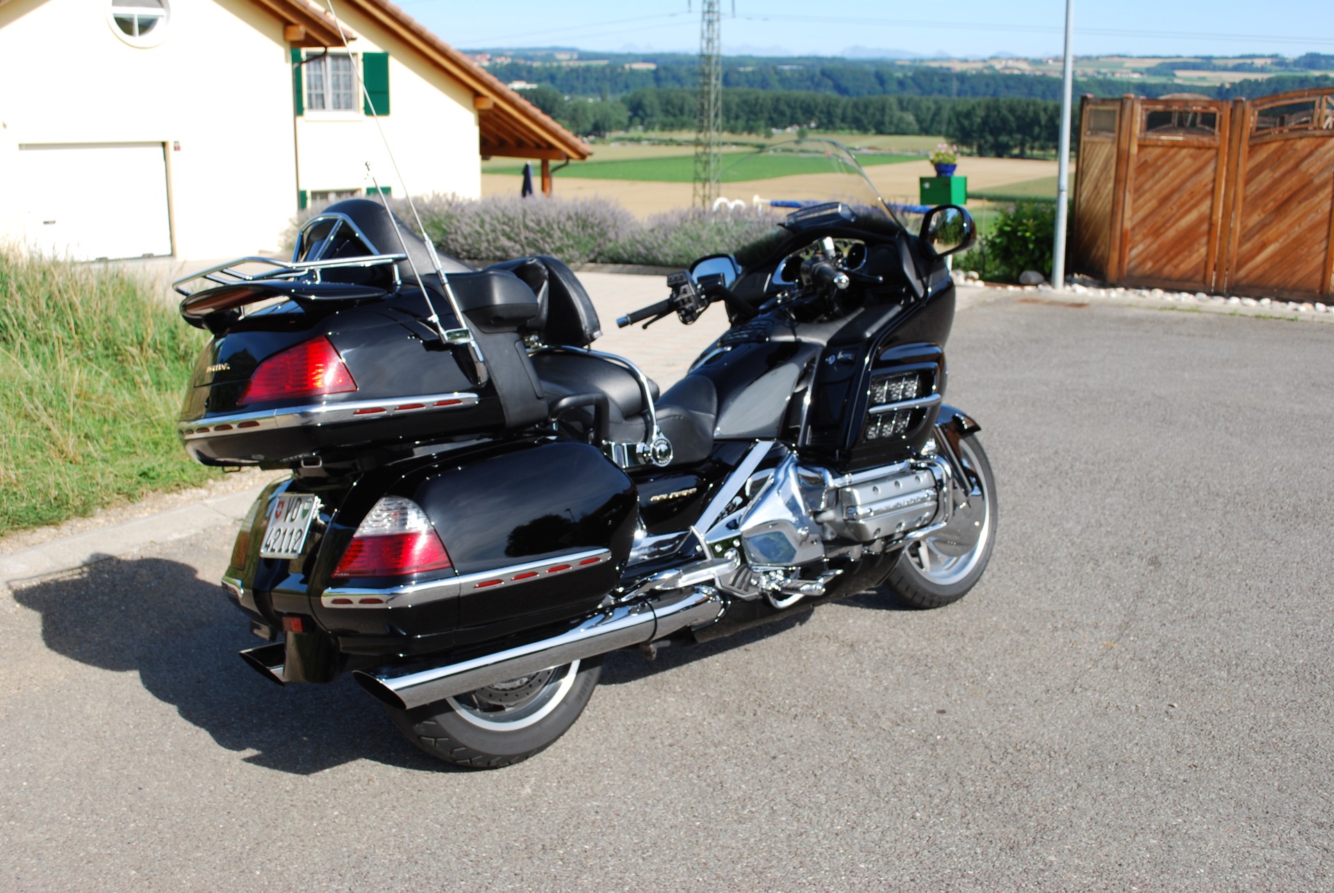 HONDA GL 1800 A Goldwing-image-4