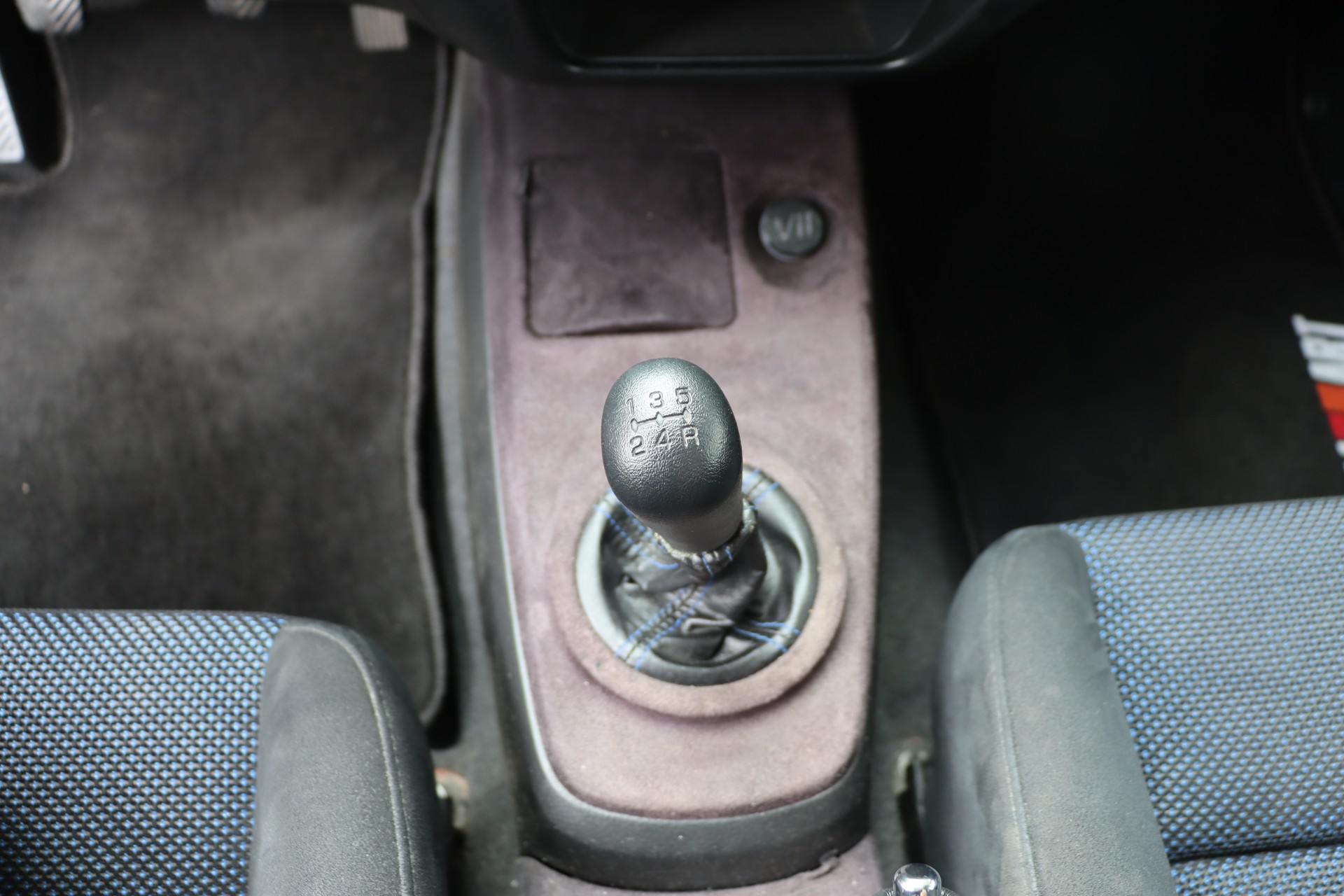 MITSUBISHI Lancer Evo VII RS 2-image-12