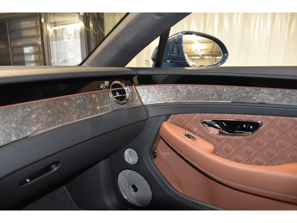 BENTLEY Continental GT 6.0 W12 Speed Einzelstück "Centenary Edition"-image-16