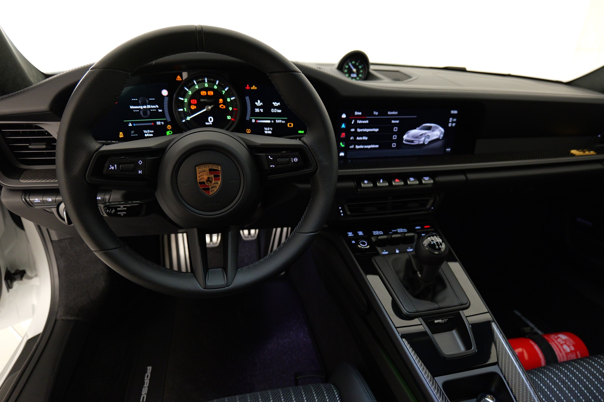 PORSCHE 911 S/T Heritage-image-15
