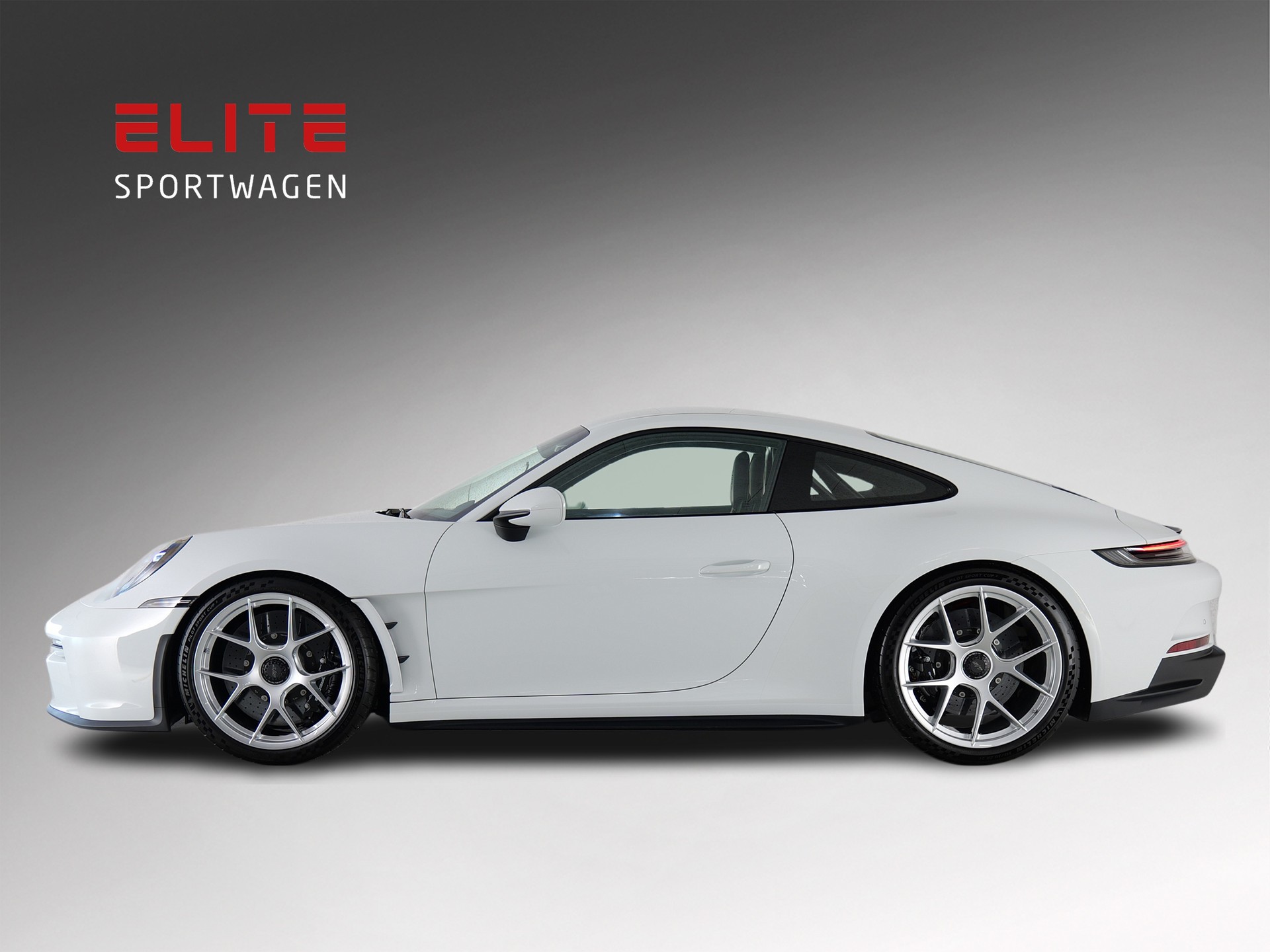 PORSCHE 911 S/T Heritage-showroom-element-2