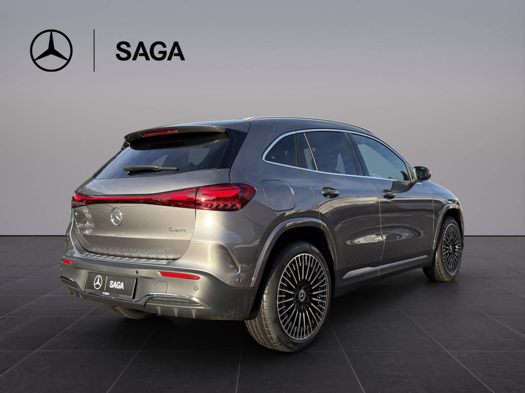 MERCEDES-BENZ EQA 300 Excellence AMG Line 4matic-image-5