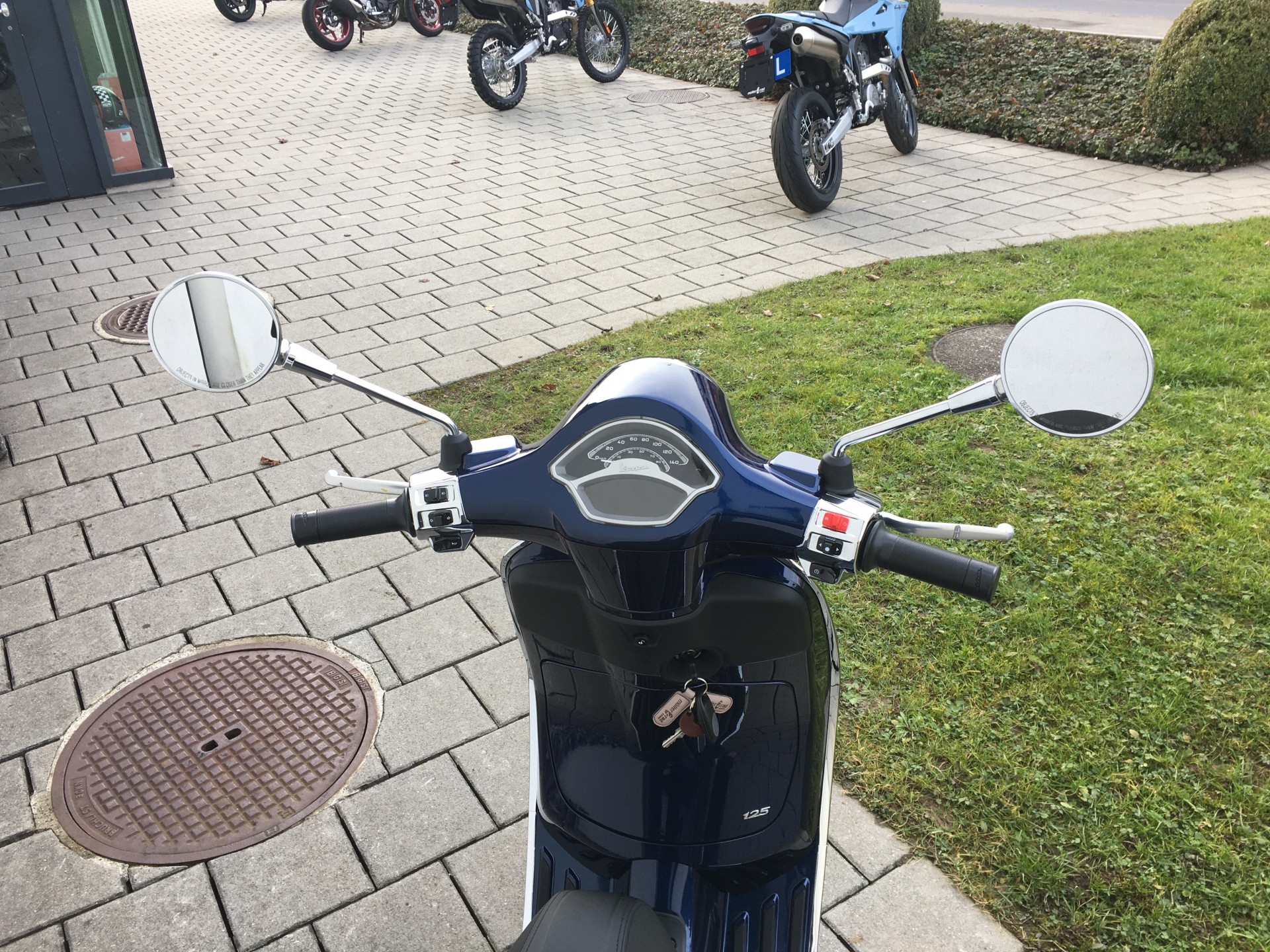 PIAGGIO Vespa Primavera 125 Sport-image-4