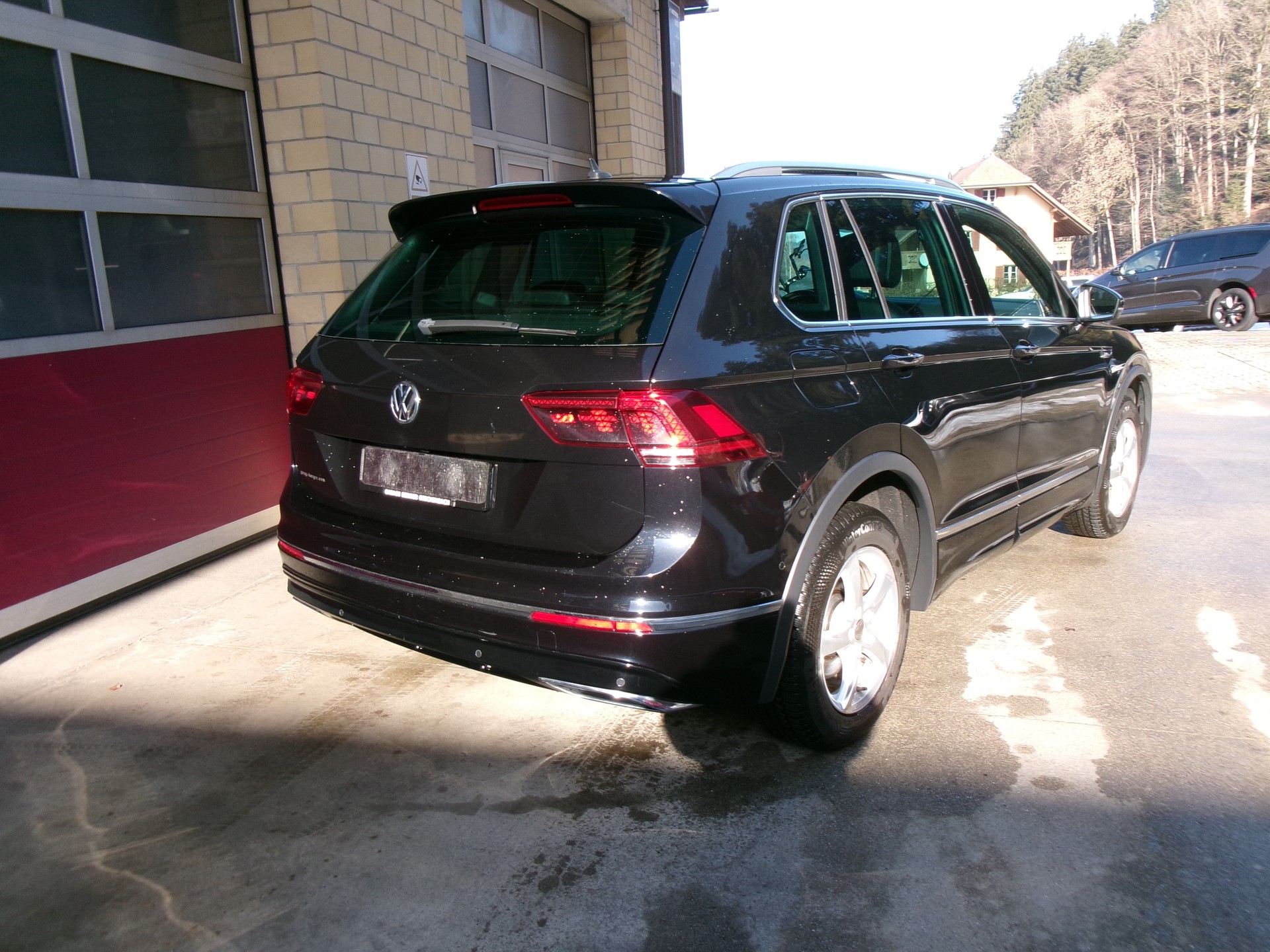 VW Tiguan 2.0 TDI SCR Highline 4Motion DSG-showroom-element-2