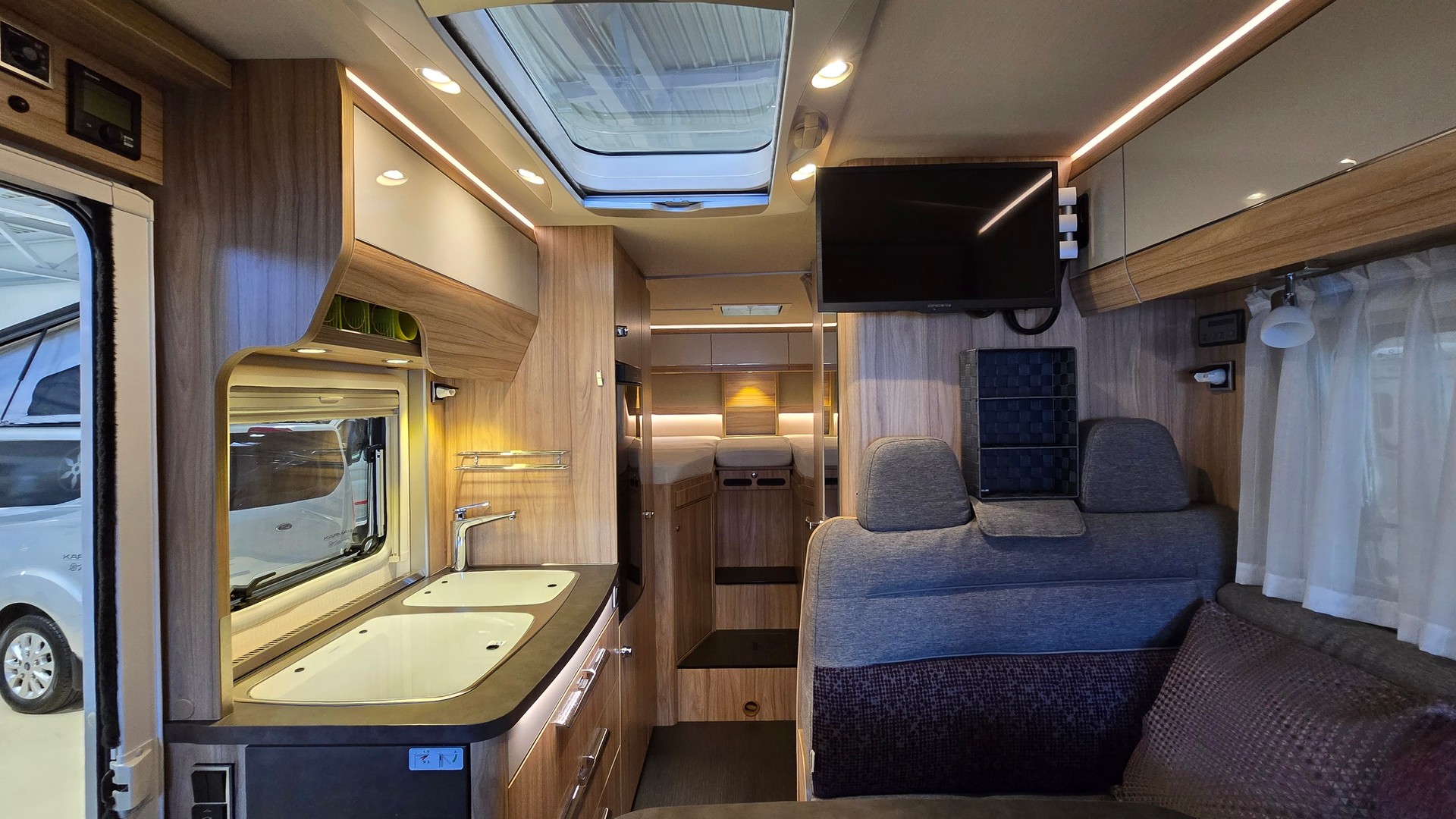 HYMER Exsis- I 588, Fiat Ducato 2.3MJT 150PS-image-10