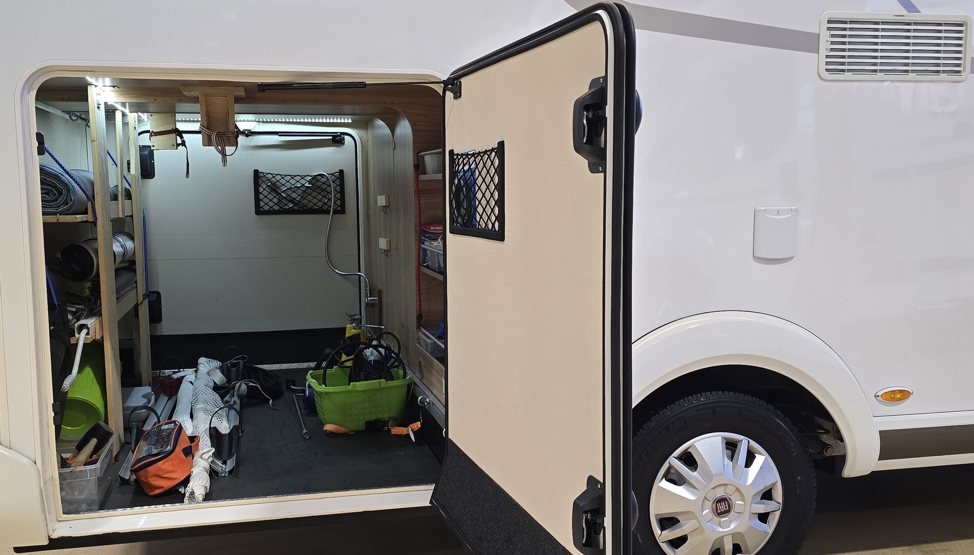 HYMER Exsis- I 588, Fiat Ducato 2.3MJT 150PS-image-6