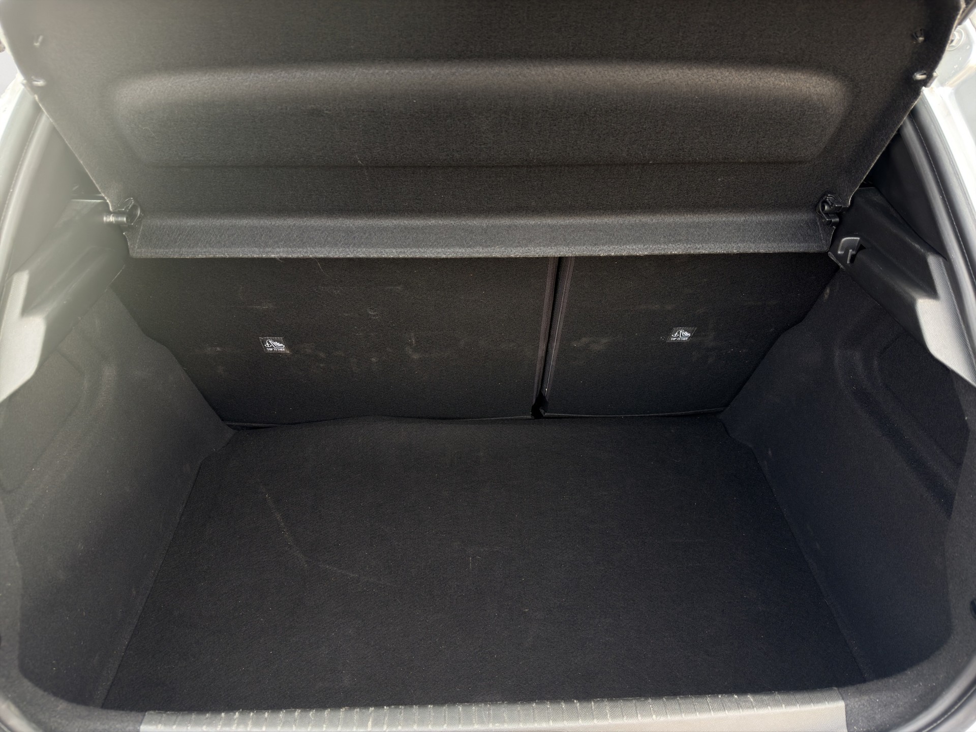 OPEL Corsa 1.2 T Edition Automat-image-17