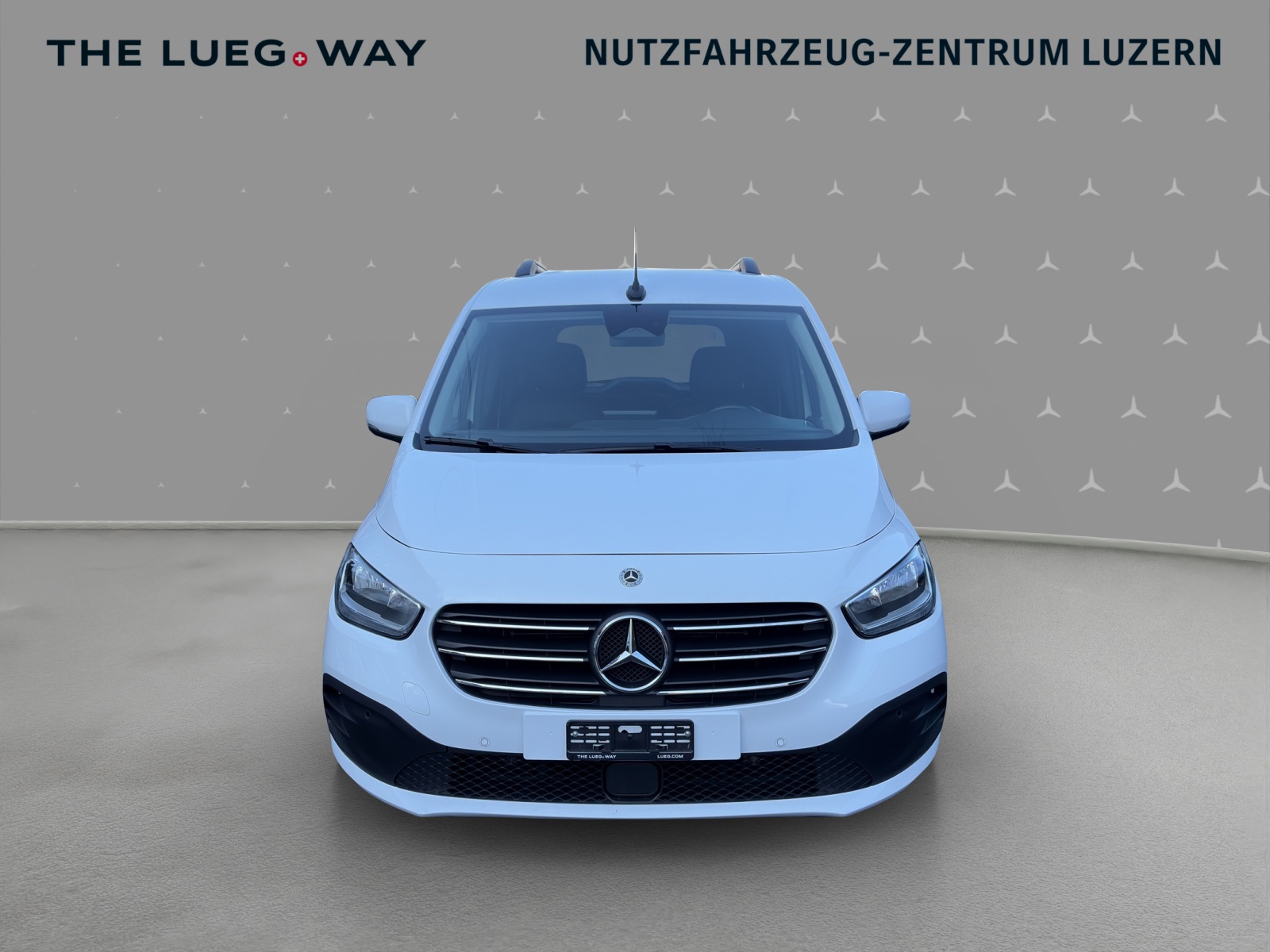 MERCEDES-BENZ T-Klasse 180D Style Automat-image-7