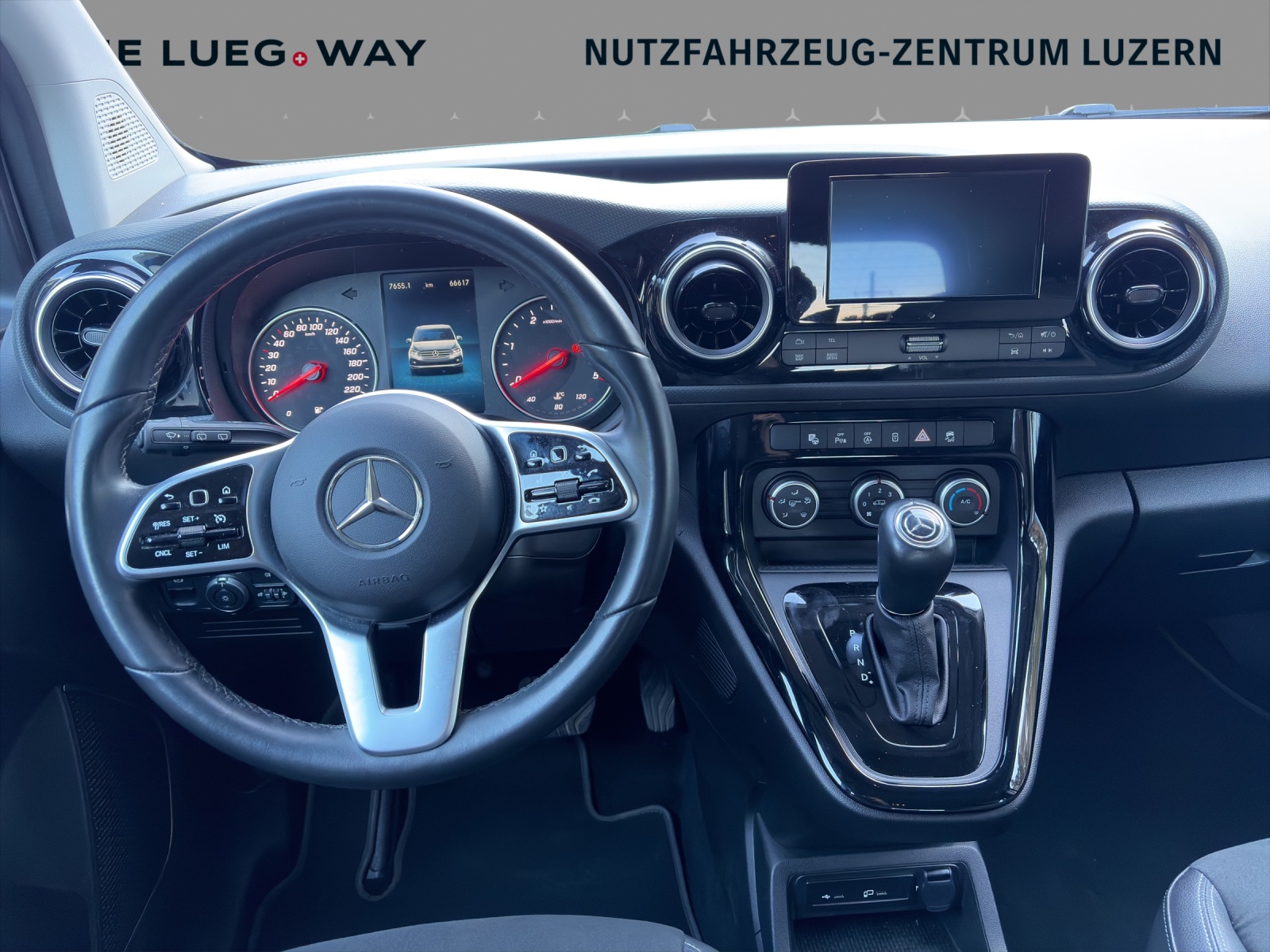 MERCEDES-BENZ T-Klasse 180D Style Automat-image-15