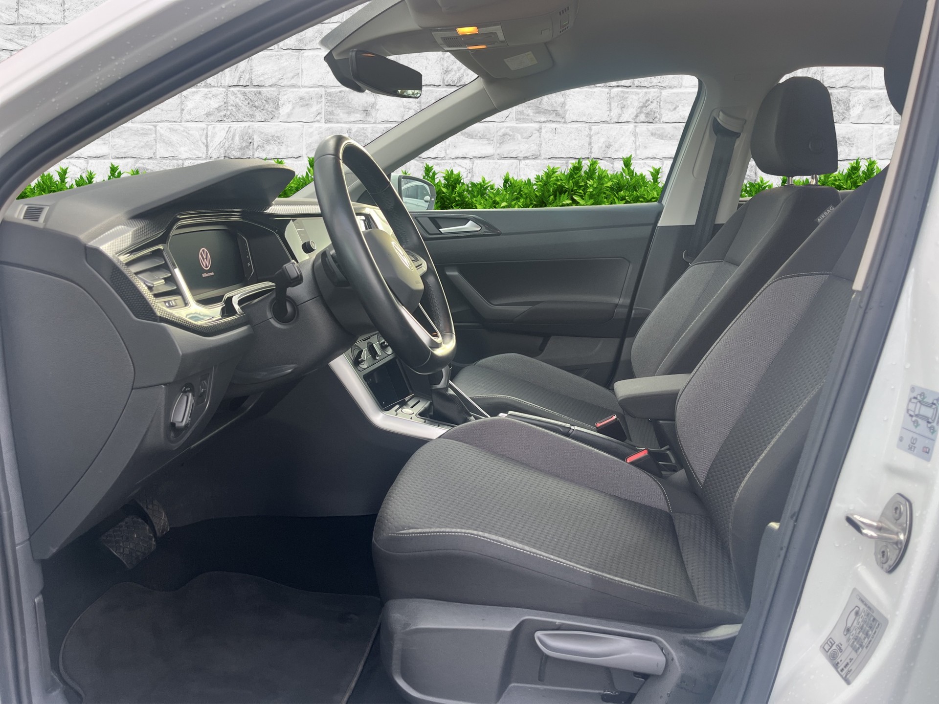 VW Polo 1.0 TSI Life DSG-image-10